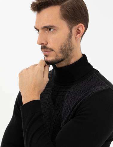 Siyah Slim Fit Balıkçı Yaka Triko Kazak