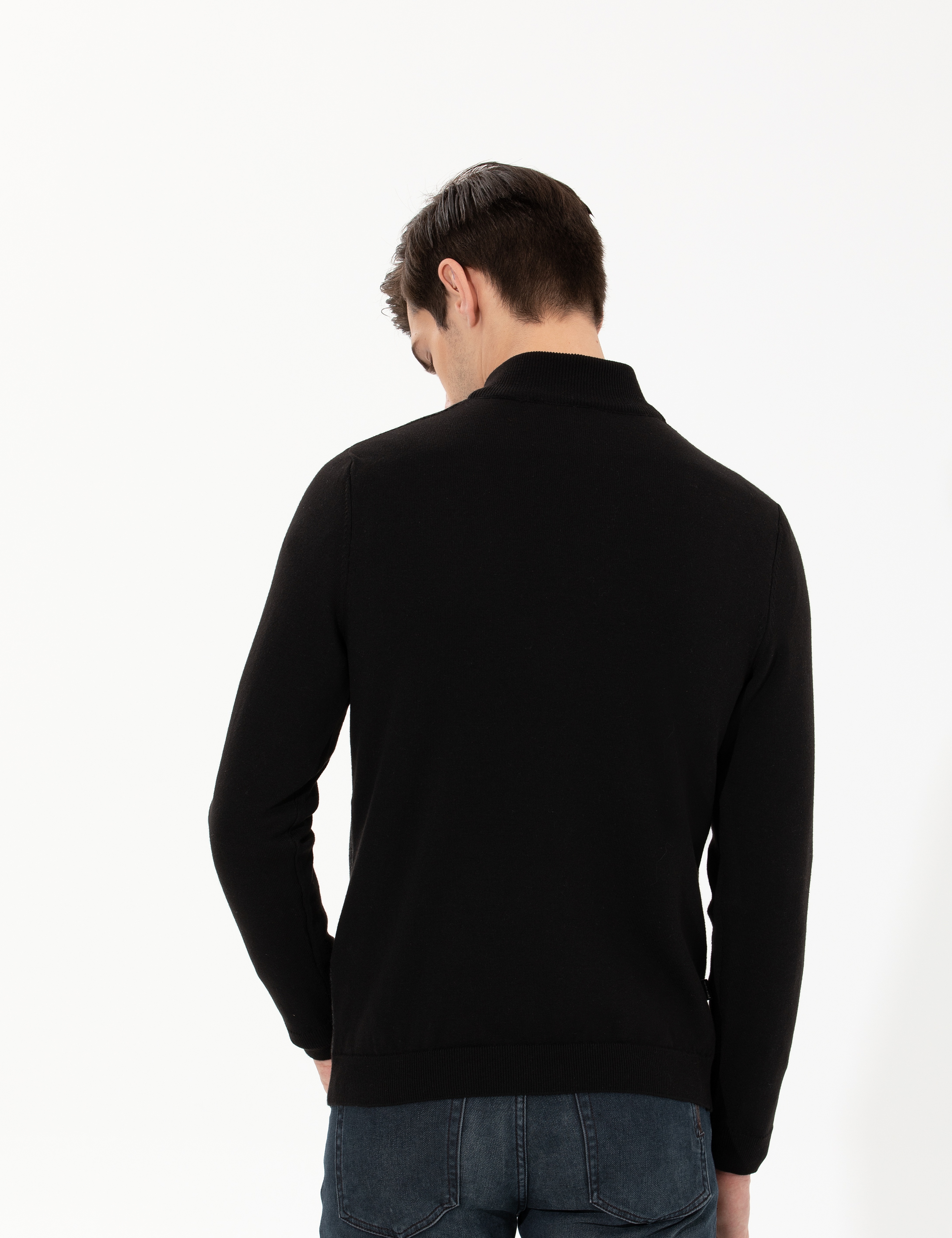 Siyah Slim Fit Fermuarlı Dik Yaka Triko Kazak