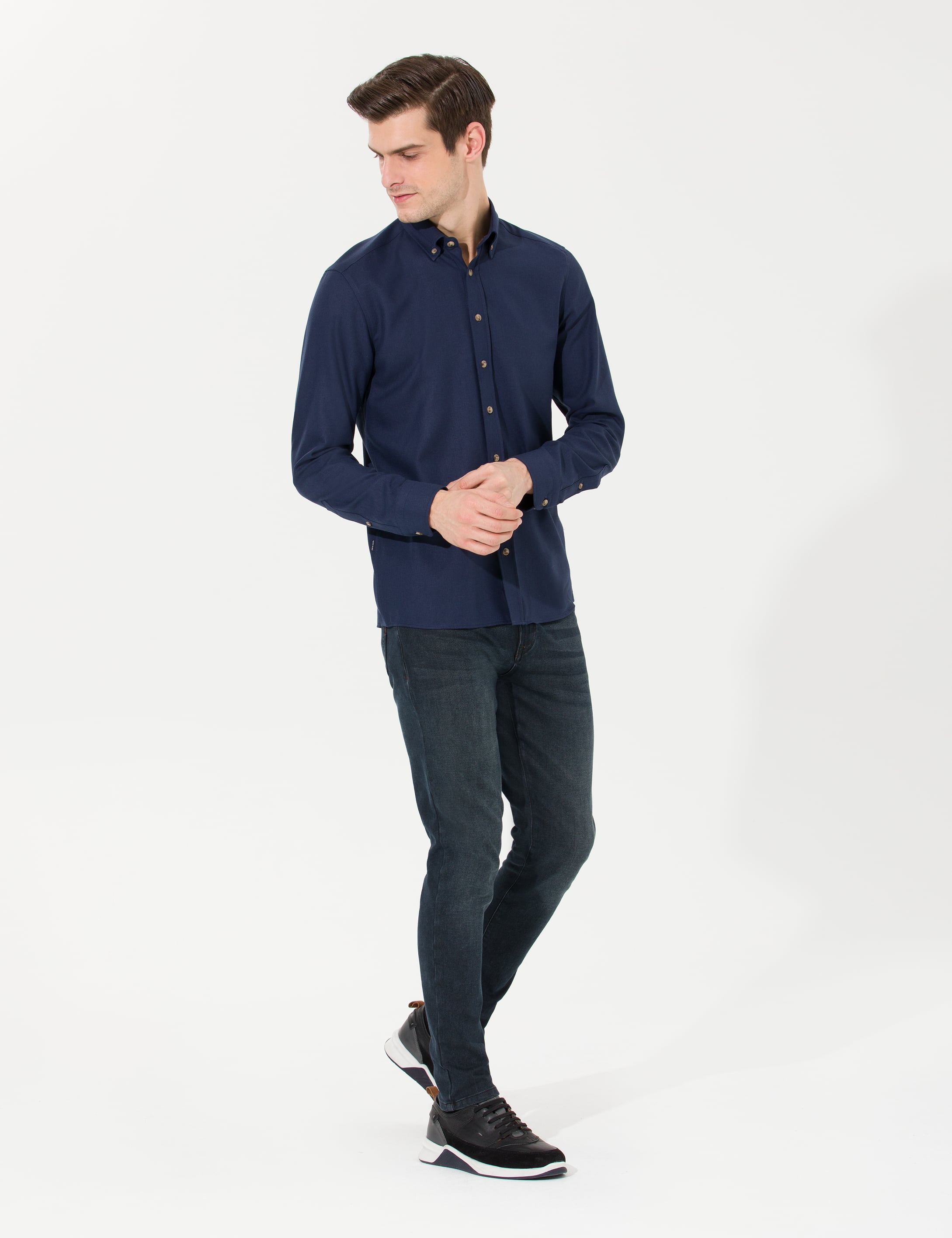 Lacivert Slim Fit Uzun Kollu Gömlek - Image 4