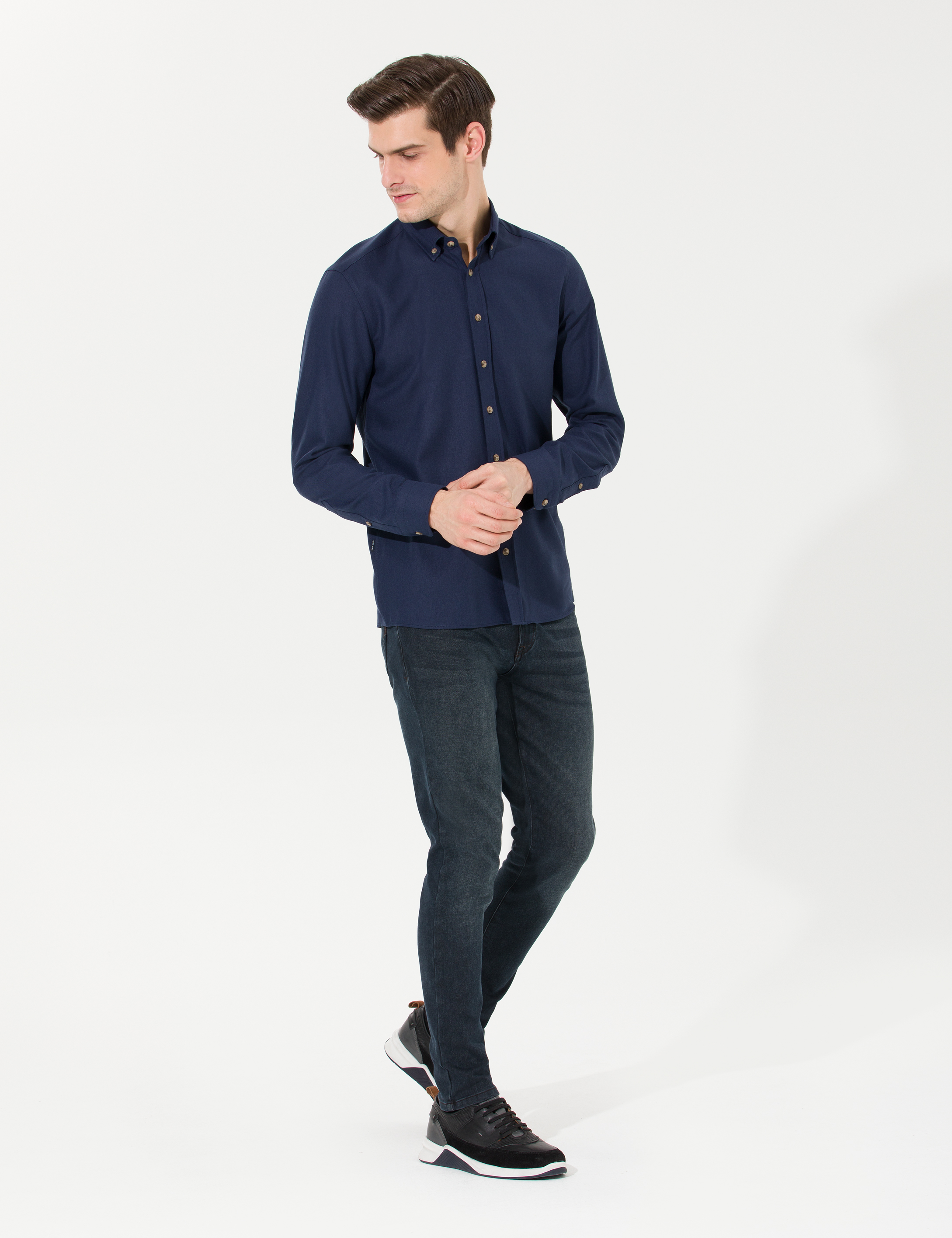 Lacivert Slim Fit Uzun Kollu Gömlek