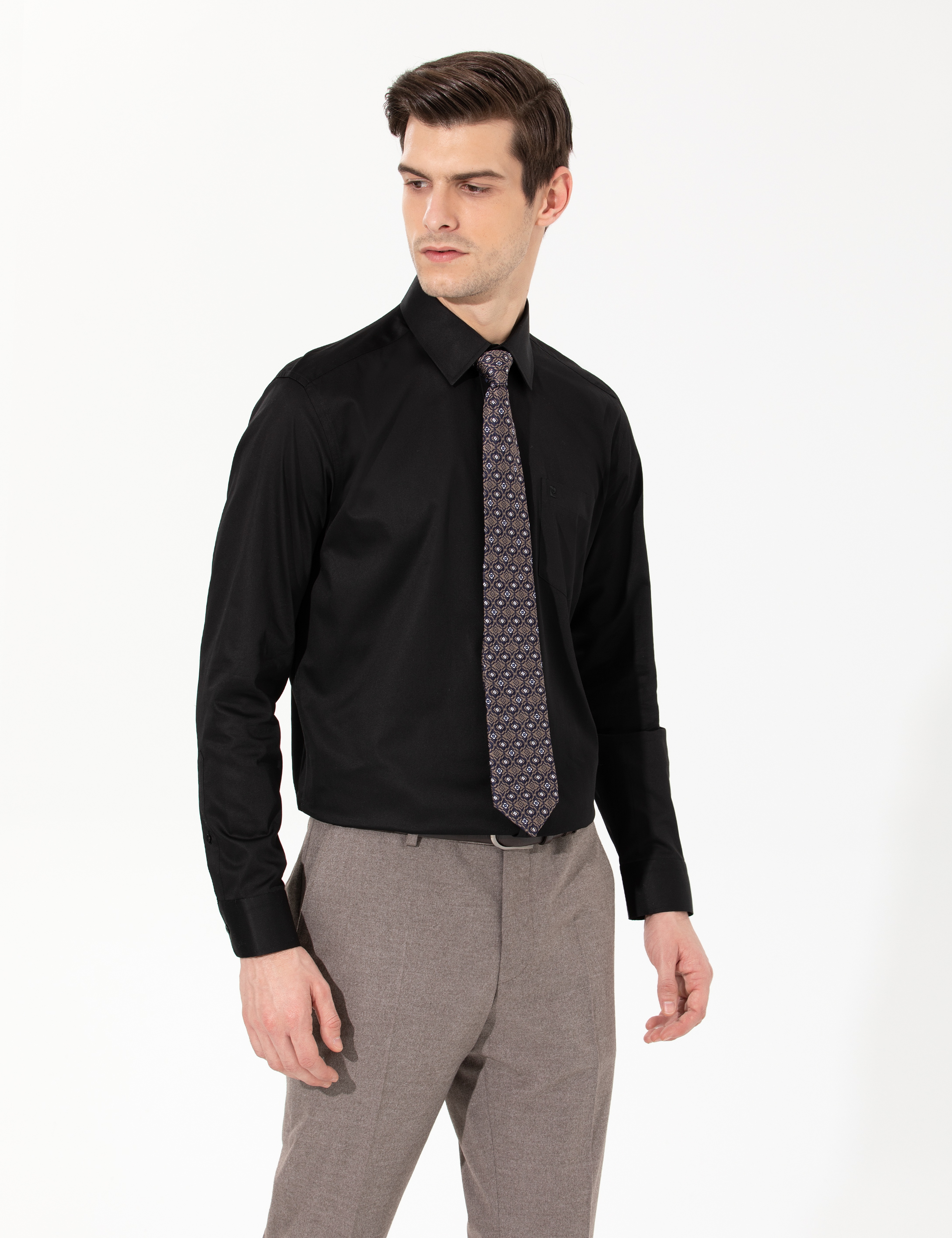Siyah Regular Fit Uzun Kollu Klasik Gömlek - Image 4
