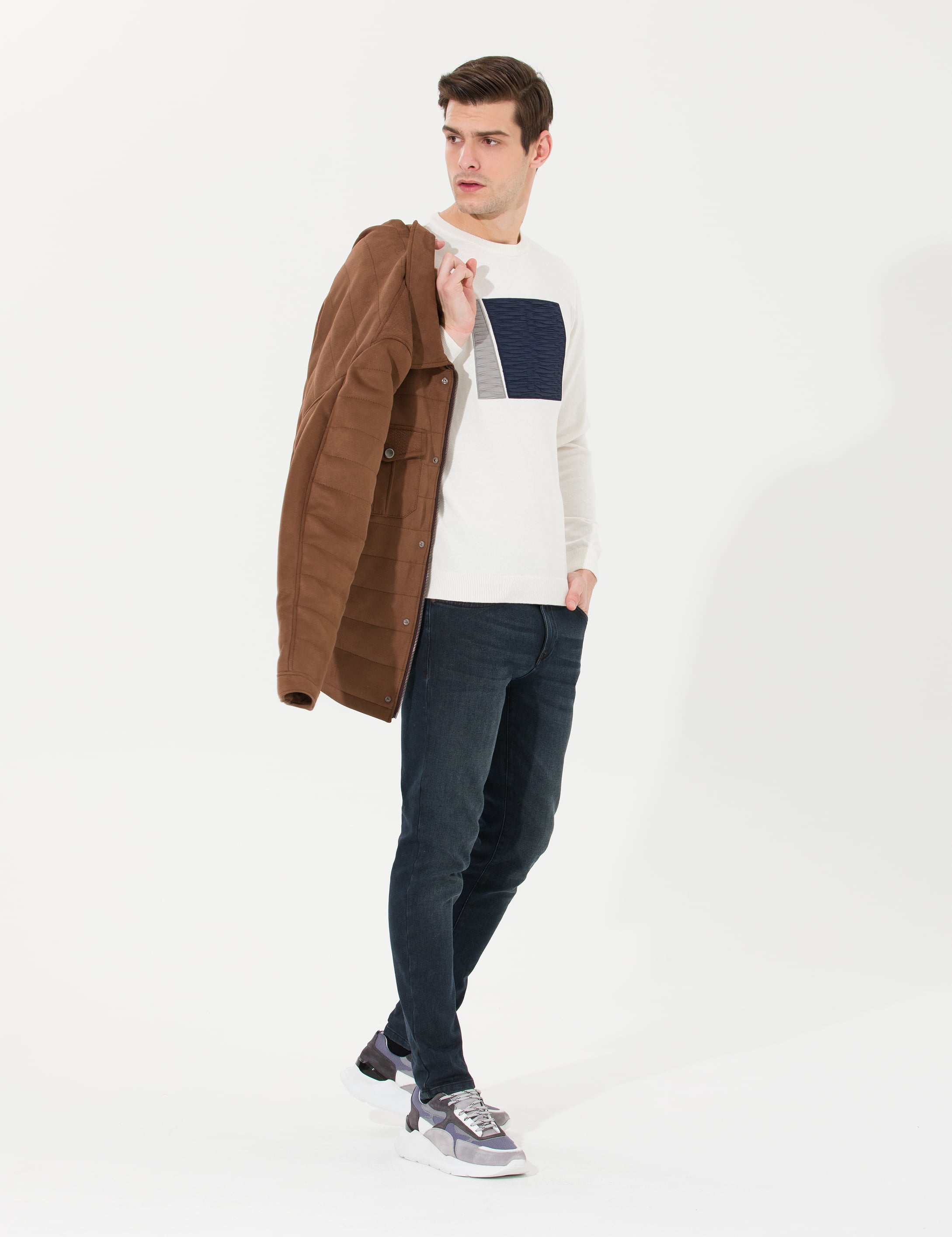 Ekru Slim Fit Bisiklet Yaka Triko Kazak