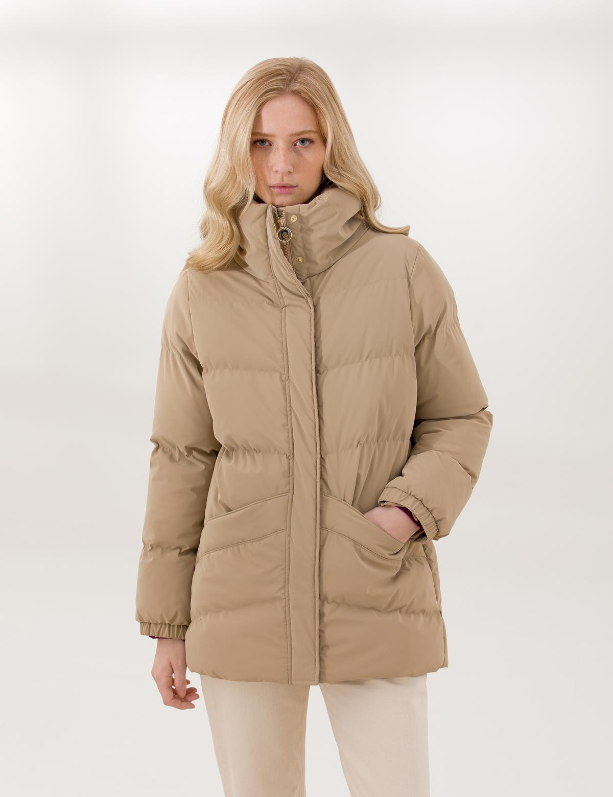 Ekru Standart Fit Mont - 50253502040