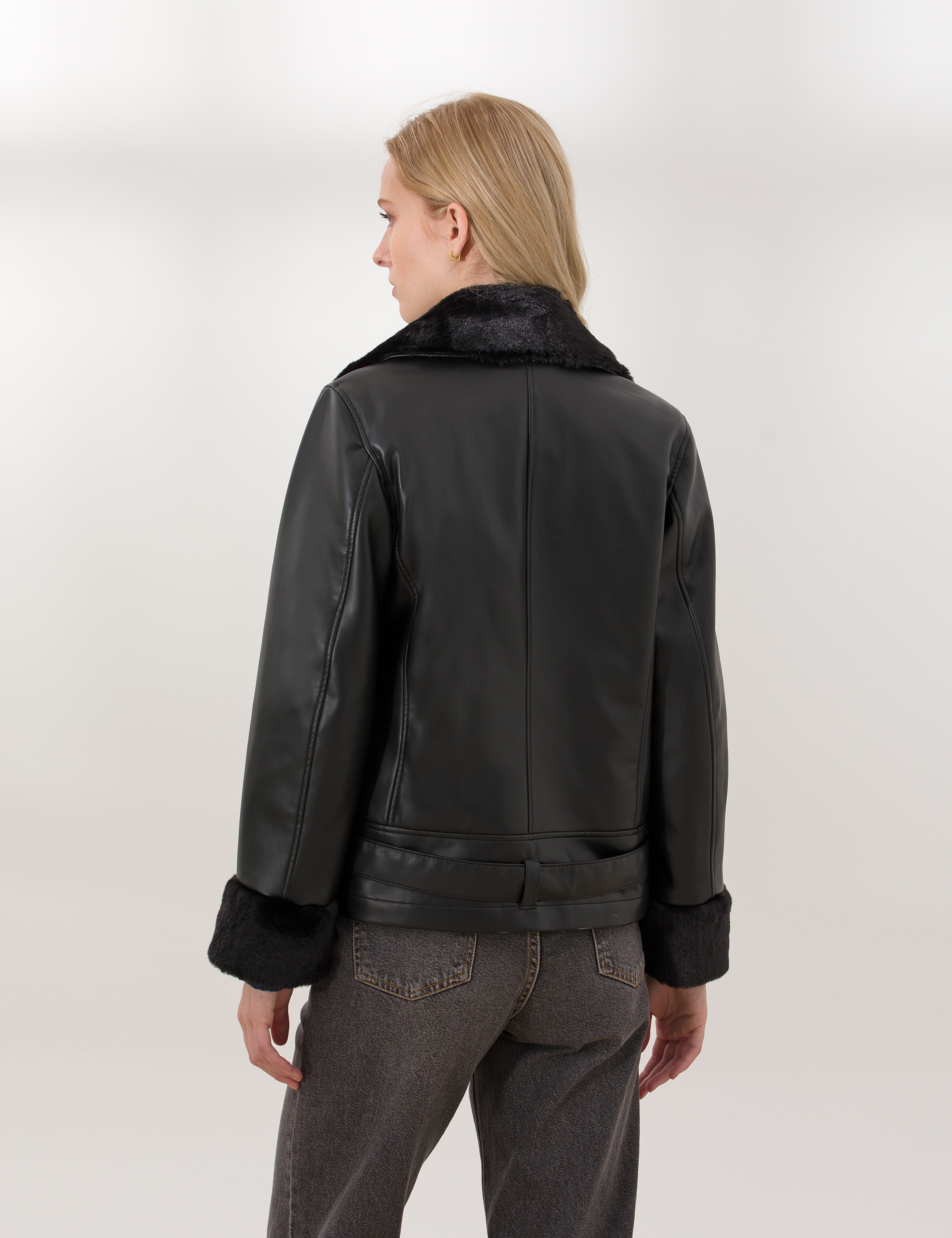 Siyah Crop Top Suni Deri Ceket - Image 5