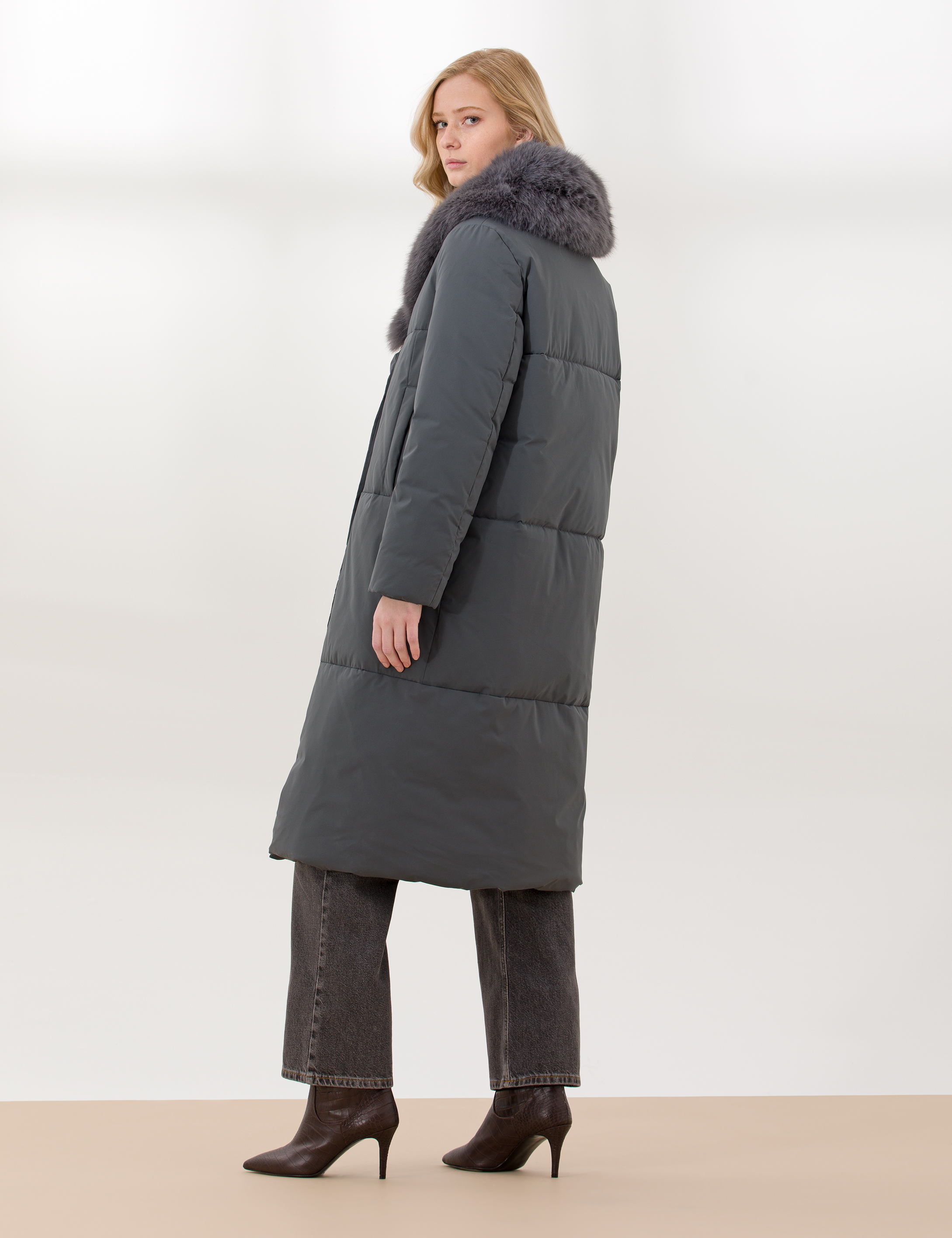 Mint Regular Fit Mont