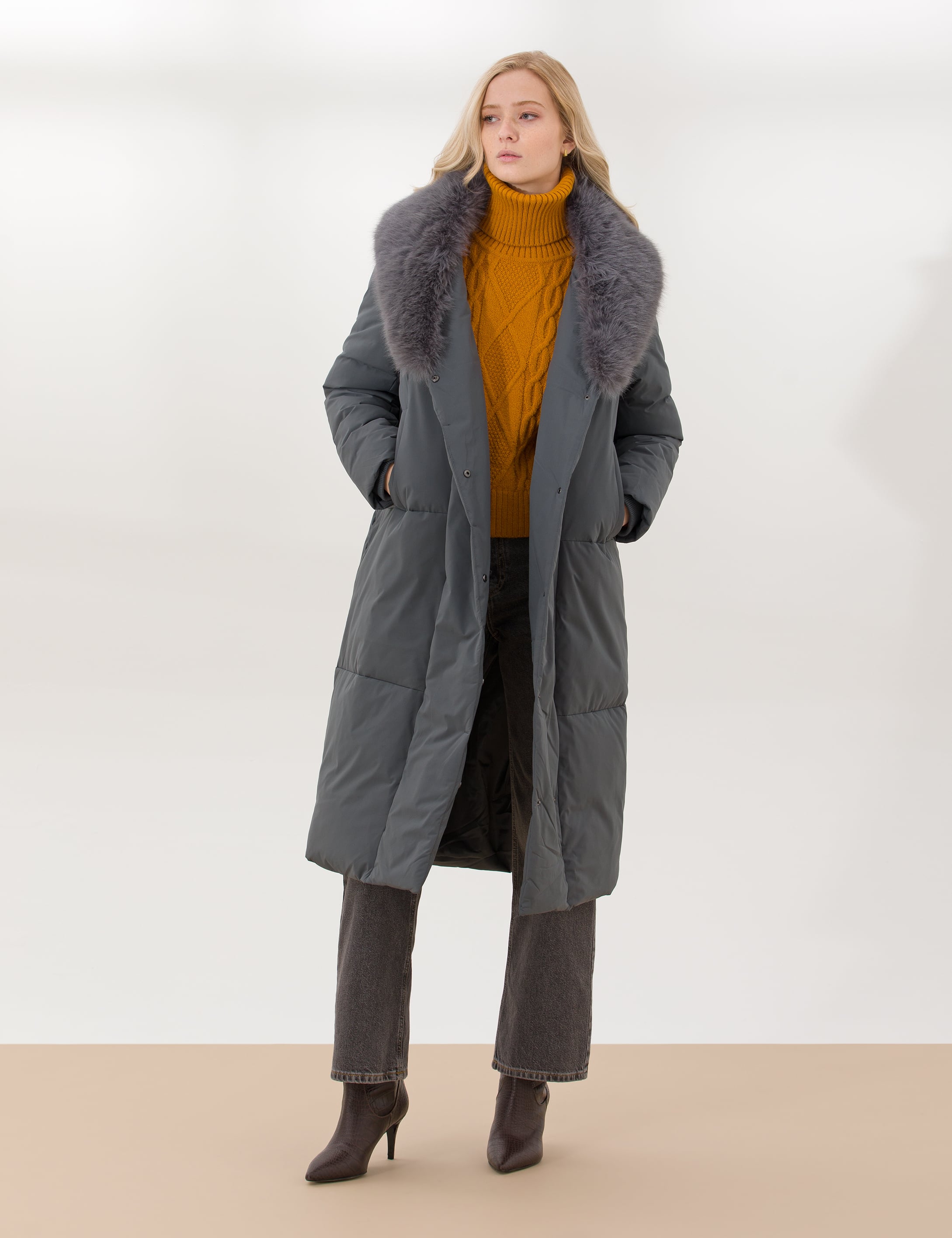 Mint Regular Fit Mont