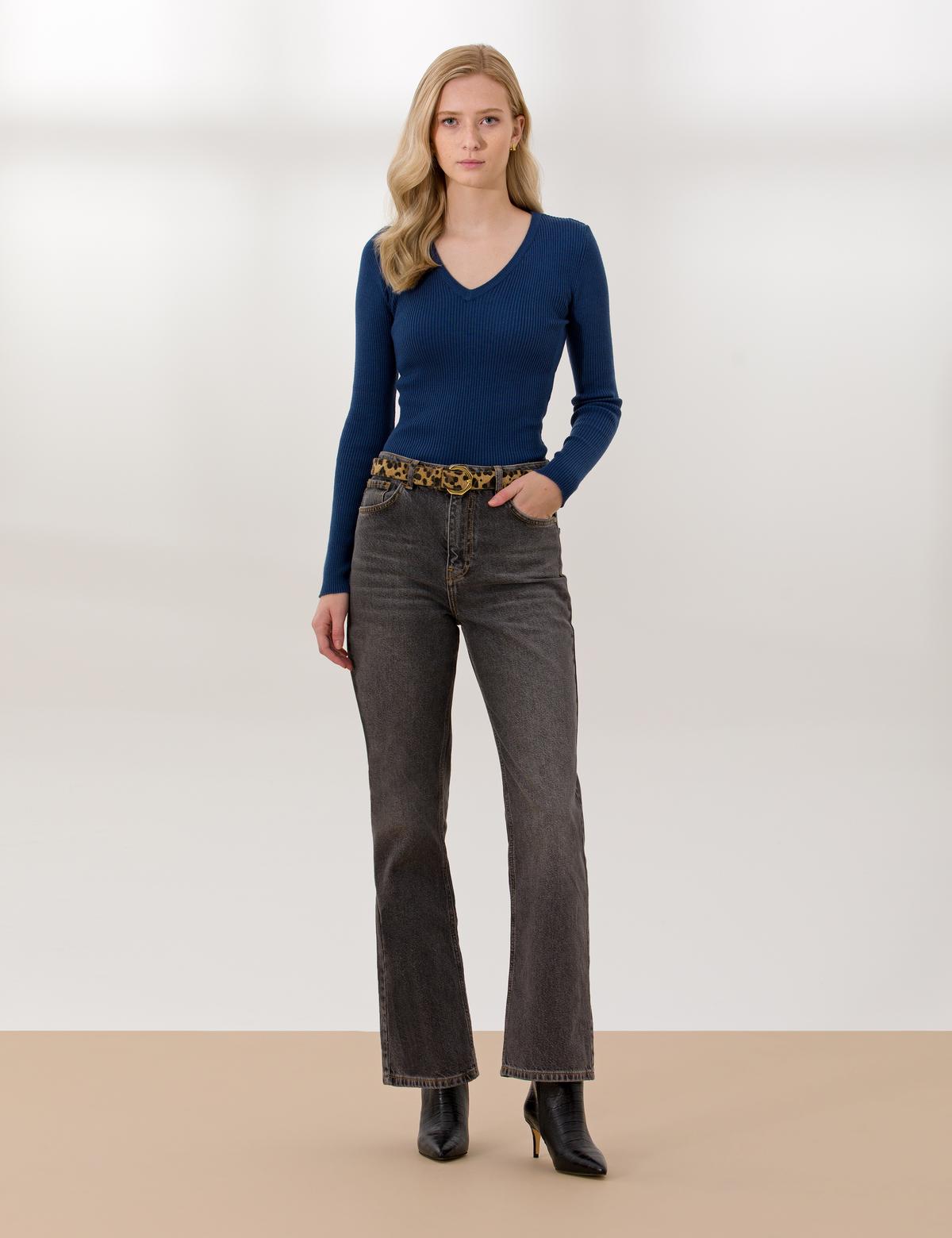 İndigo Slim Fit V Yaka Basic Kazak - 50260241017