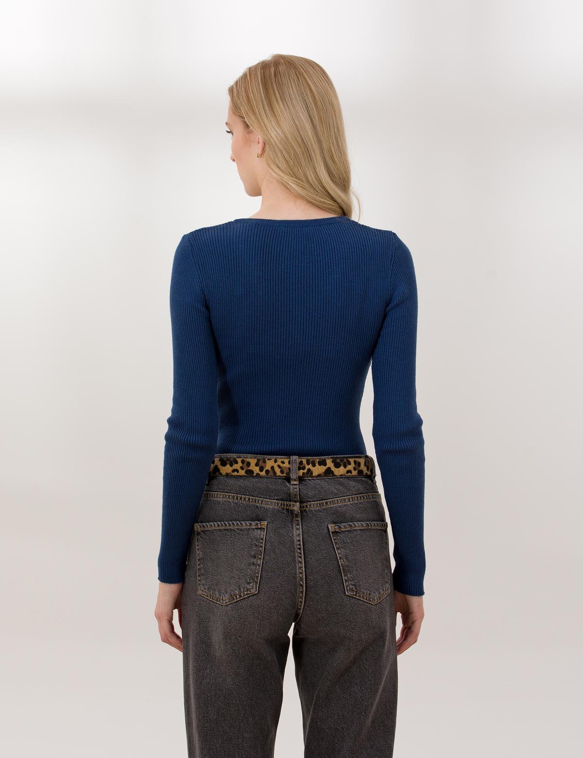 İndigo Slim Fit V Yaka Basic Kazak - 50260241017