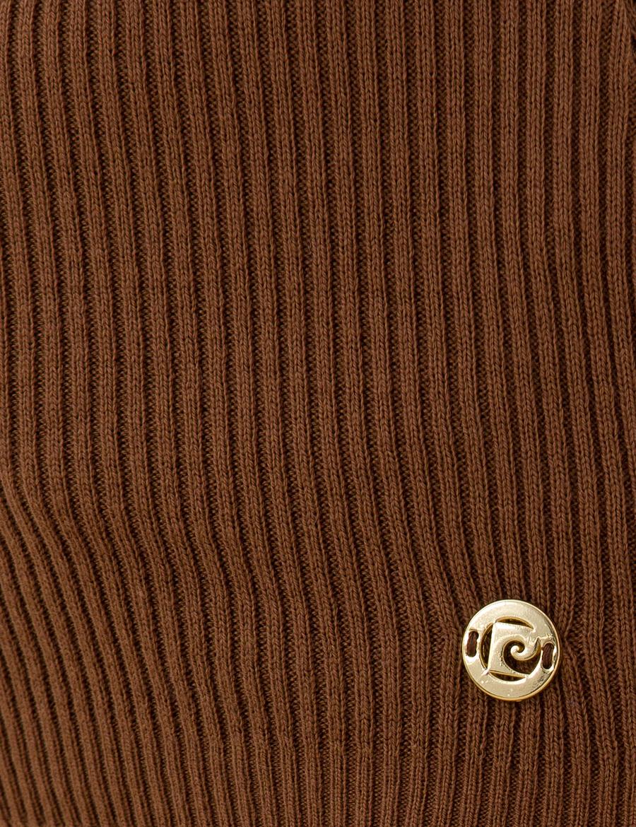 Coconut Slim Fit V Yaka Basic Kazak