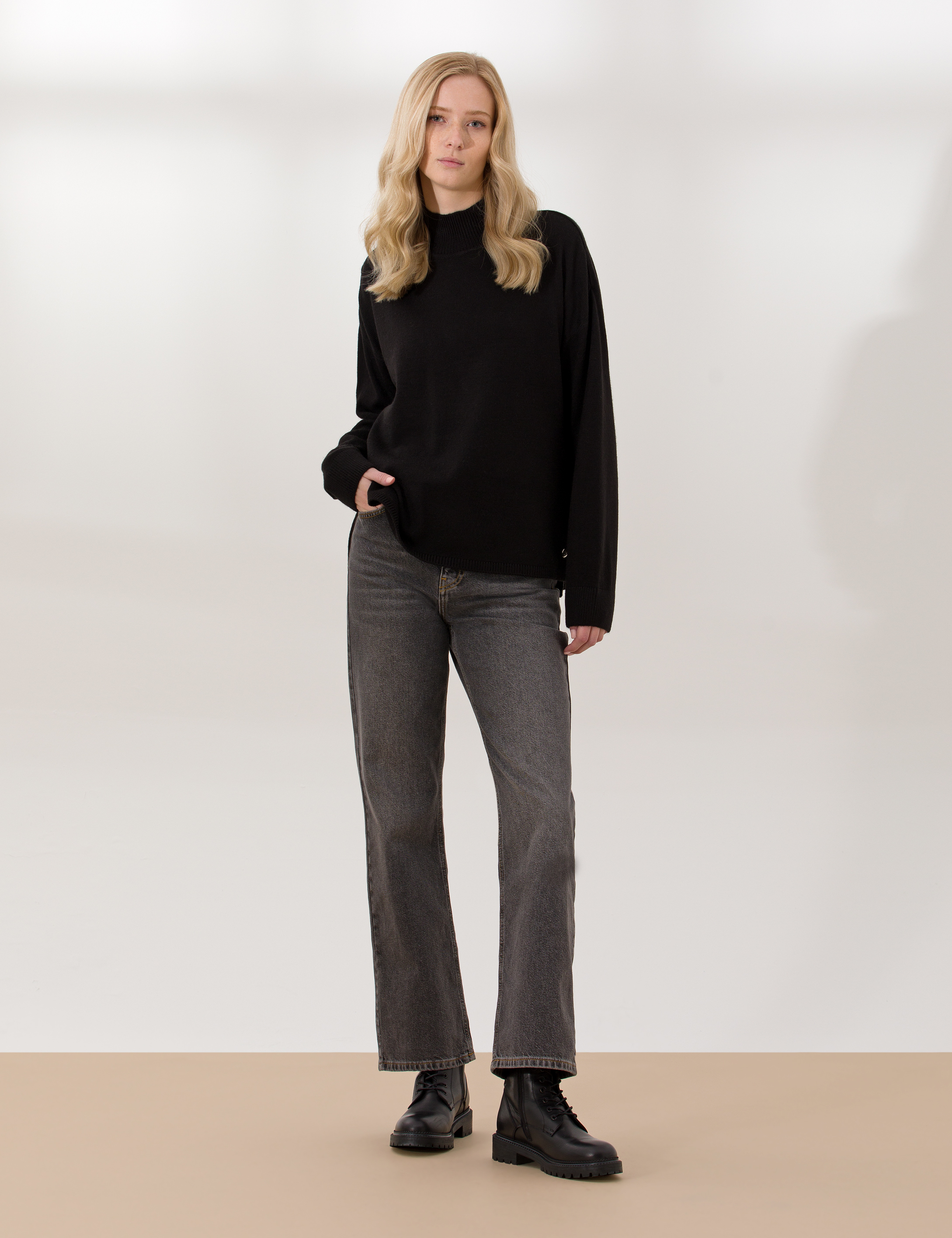 Siyah Comfort Fit Basic Balıkçı Yaka Kazak - Image 4