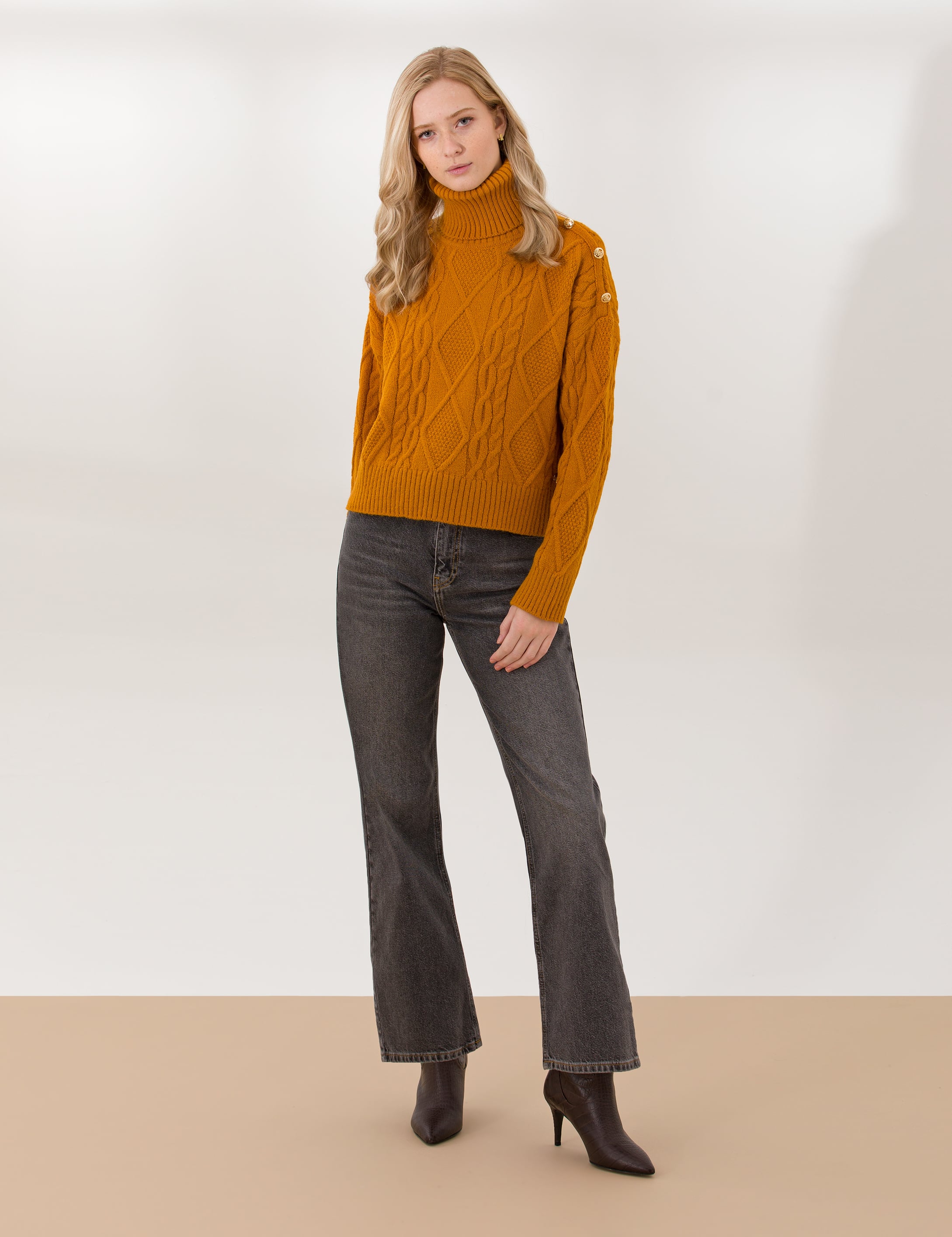 Hardal Crop Top Balıkçı Yaka Kazak - Image 4