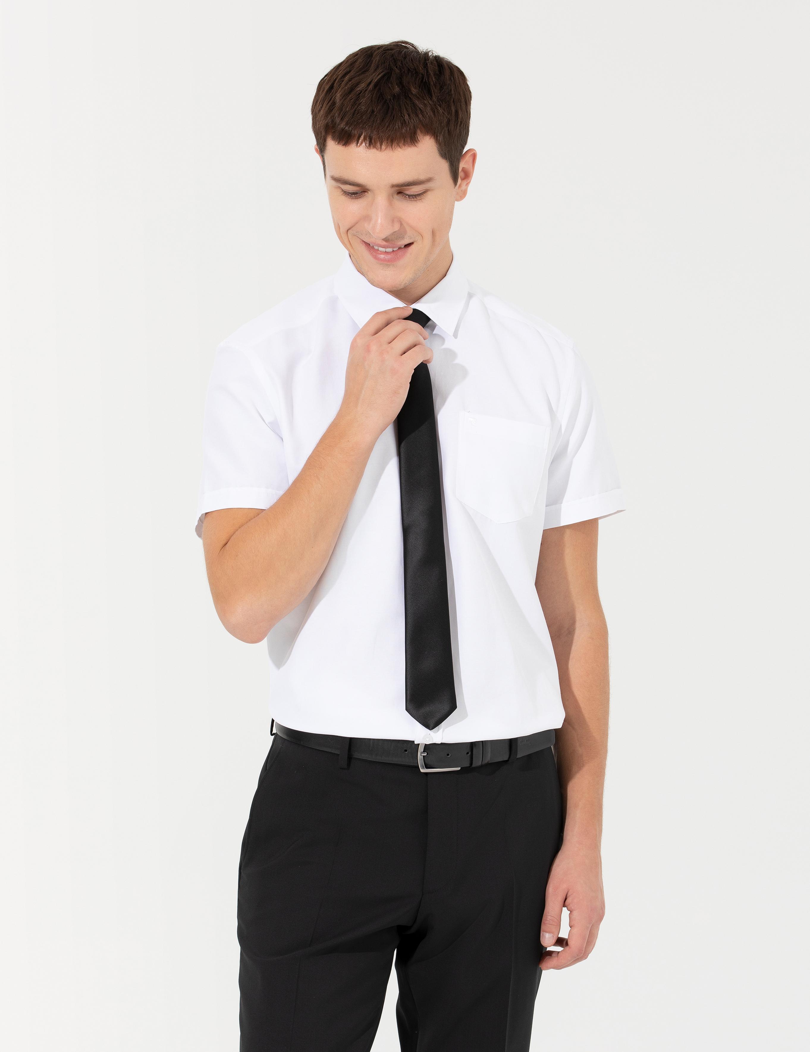 Beyaz Regular Fit Kısa Kollu Gömlek