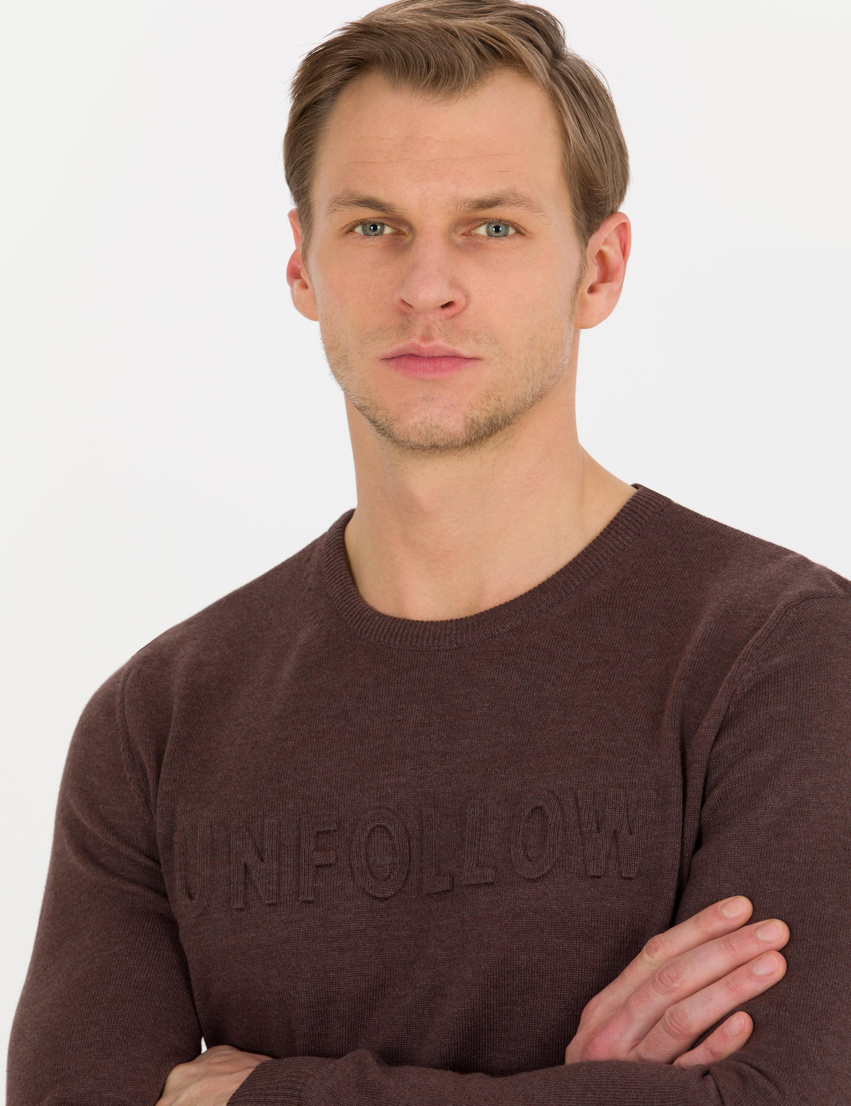 Açık Kahverengi Slim Fit Bisiklet Yaka Triko Kazak