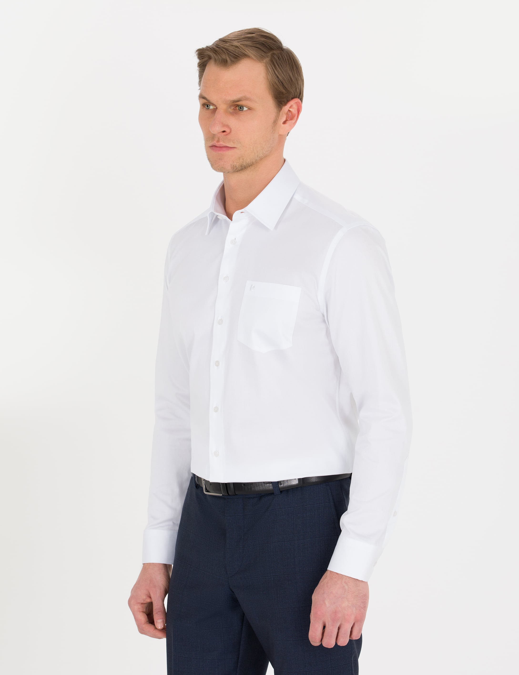 Beyaz Regular Fit Uzun Kollu Klasik Gömlek - Image 3
