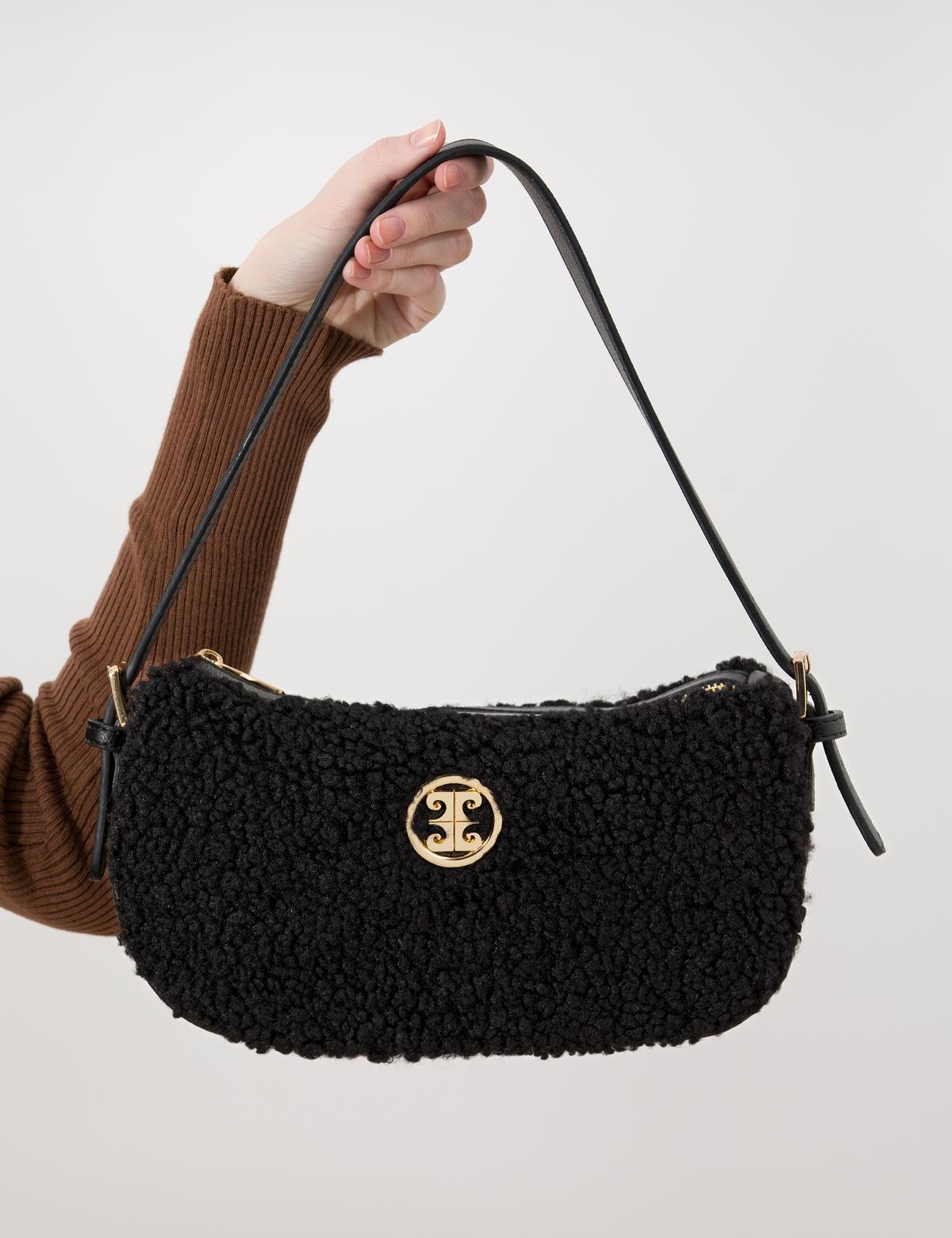 Siyah Omuz Çantası - 50260342002