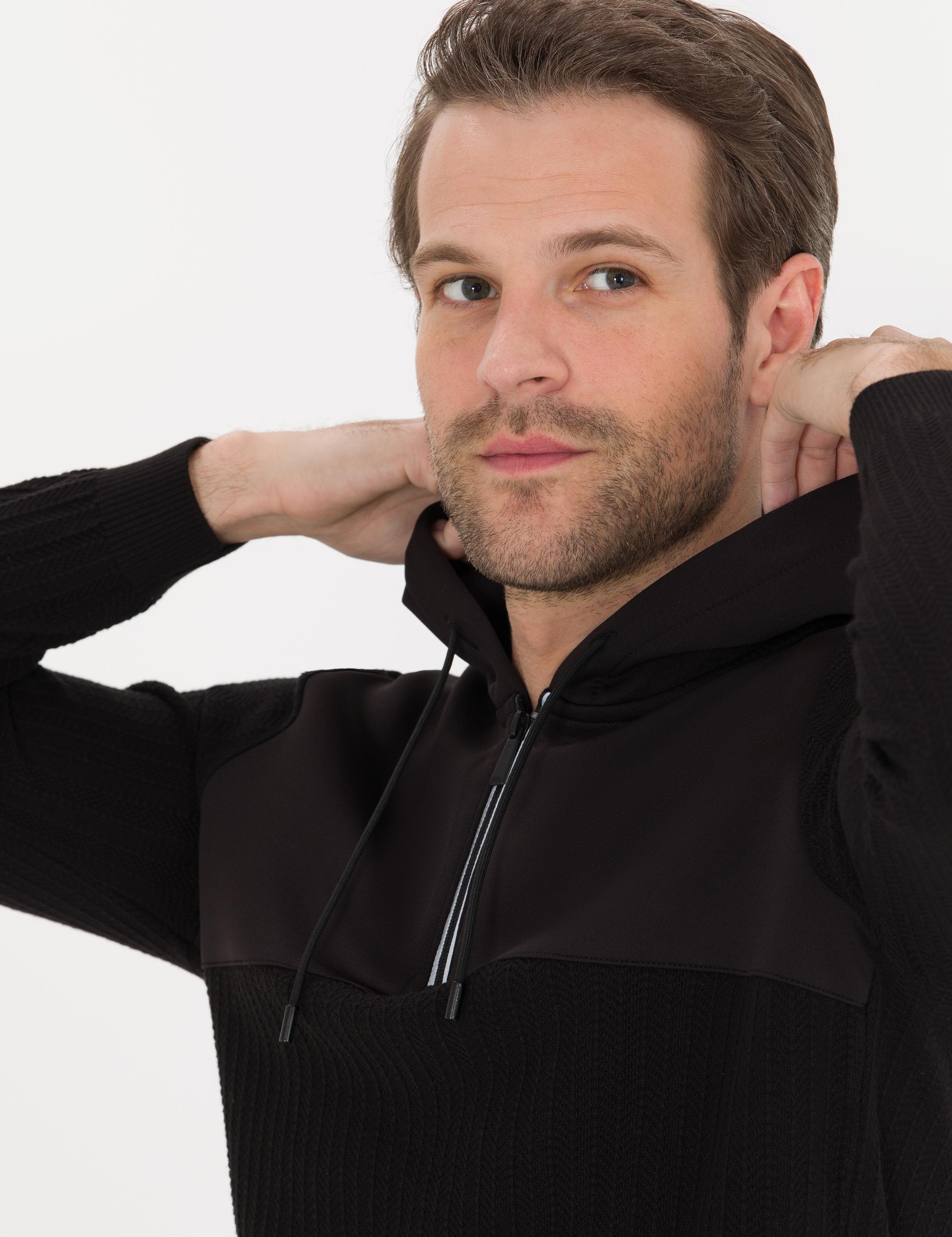 Siyah Slim Fit Kapüşonlu Triko Kazak