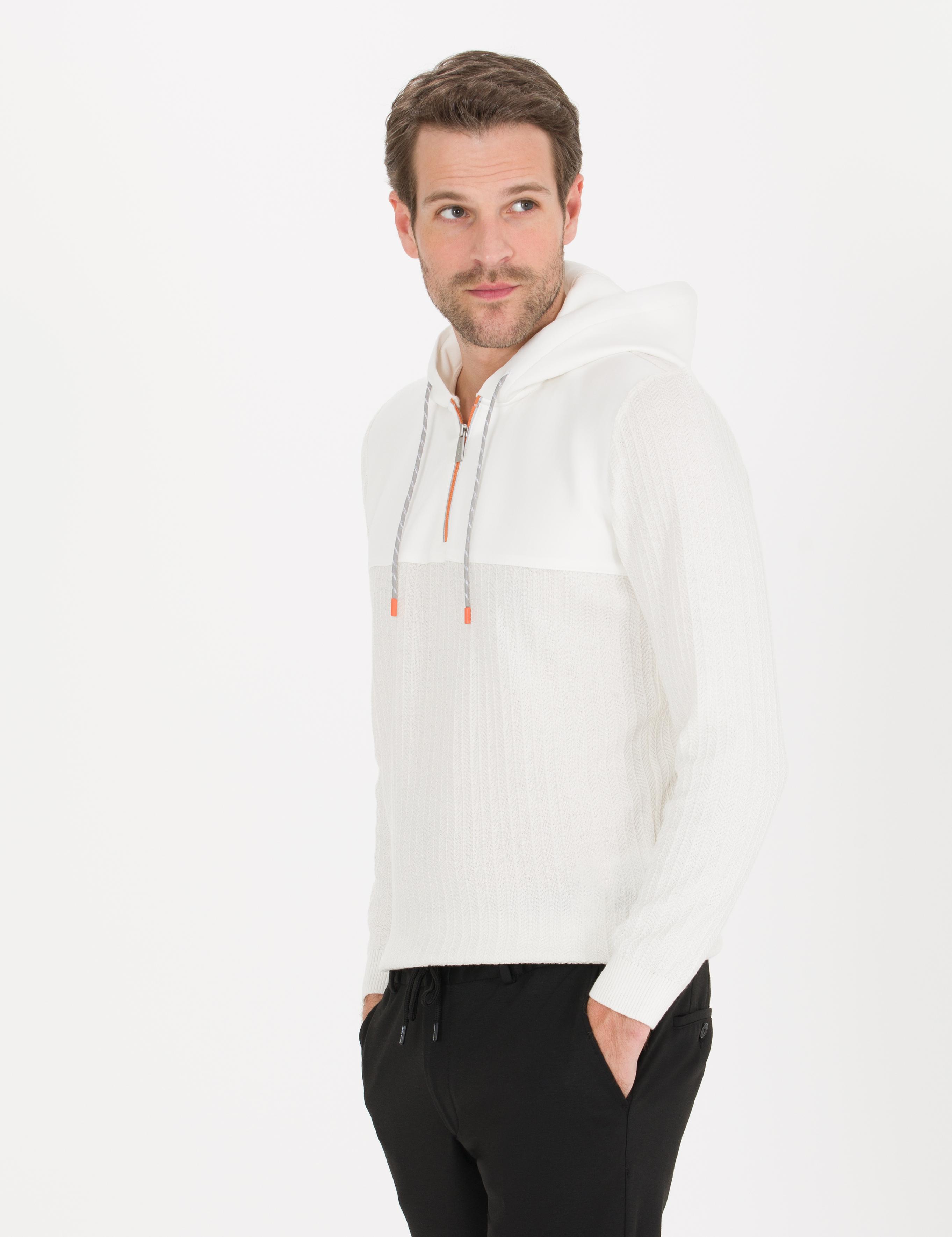 Ekru Slim Fit Kapüşonlu Triko Kazak