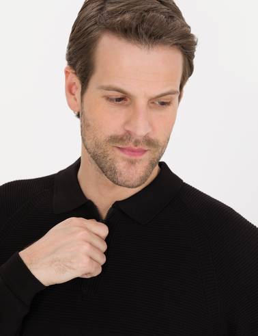 Siyah Slim Fit Fermuarlı Polo Yaka Triko Kazak