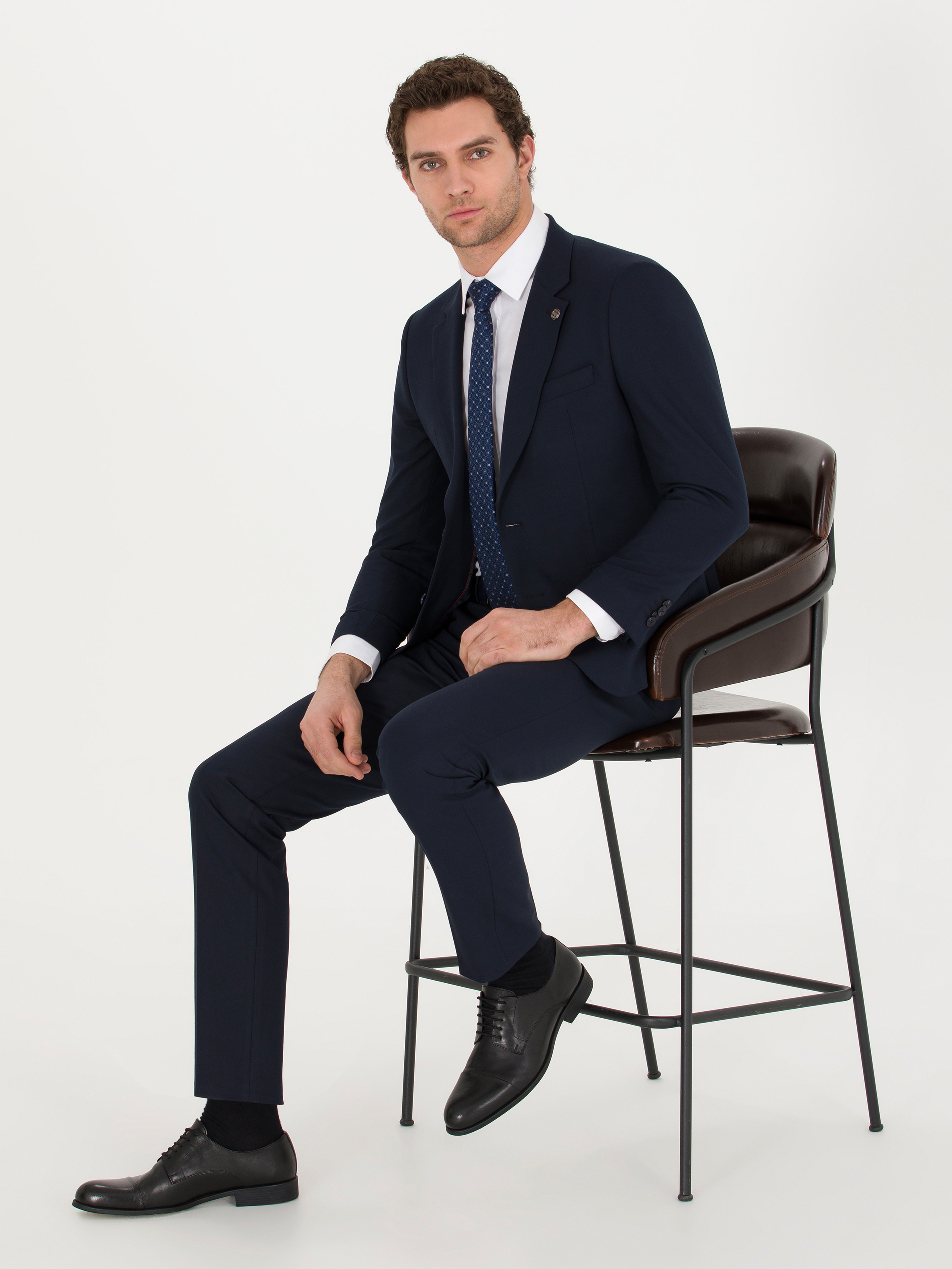Lacivert Slim Fit Takım Elbise - Image 1