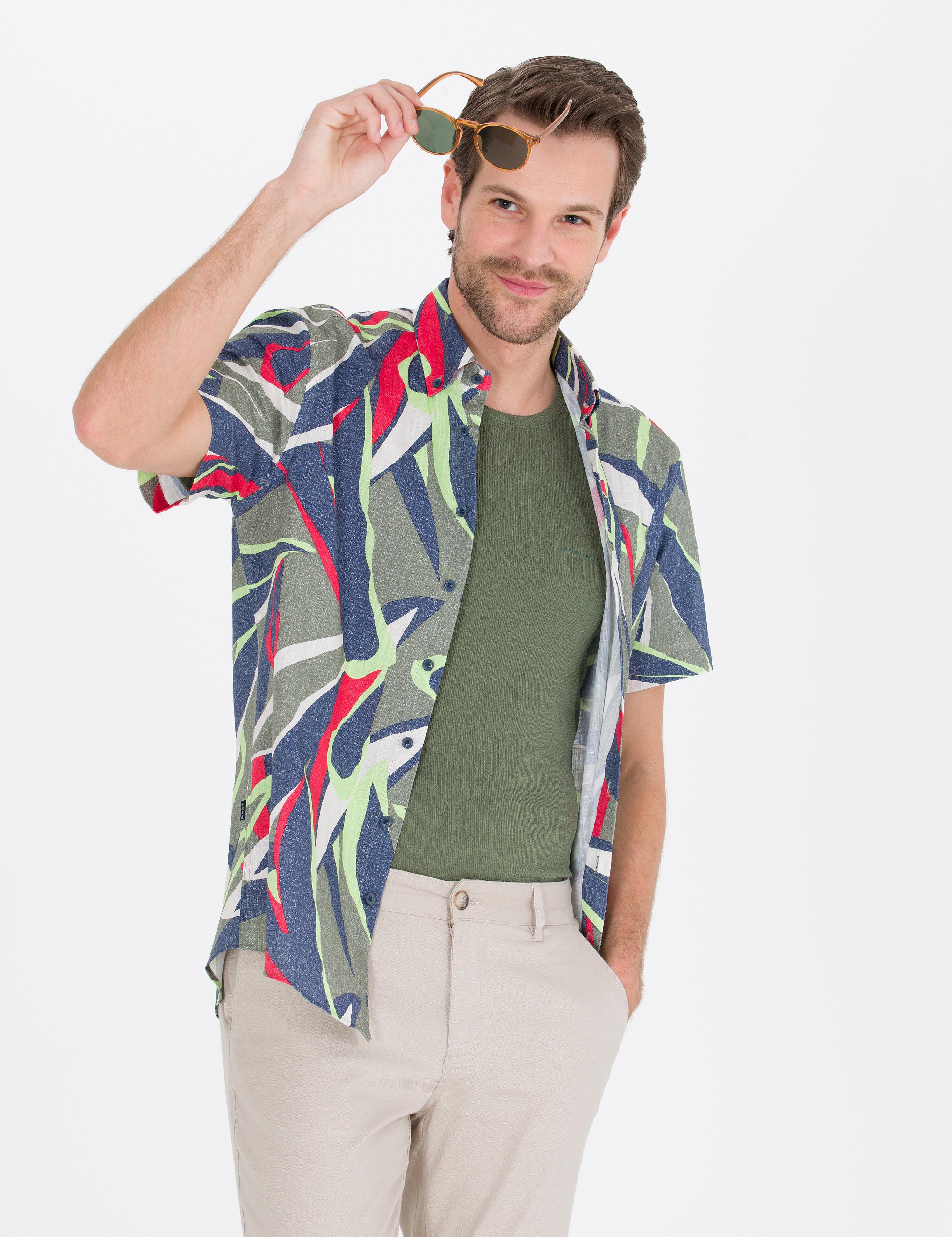 Haki Regular Fit Kısa Kollu Gömlek