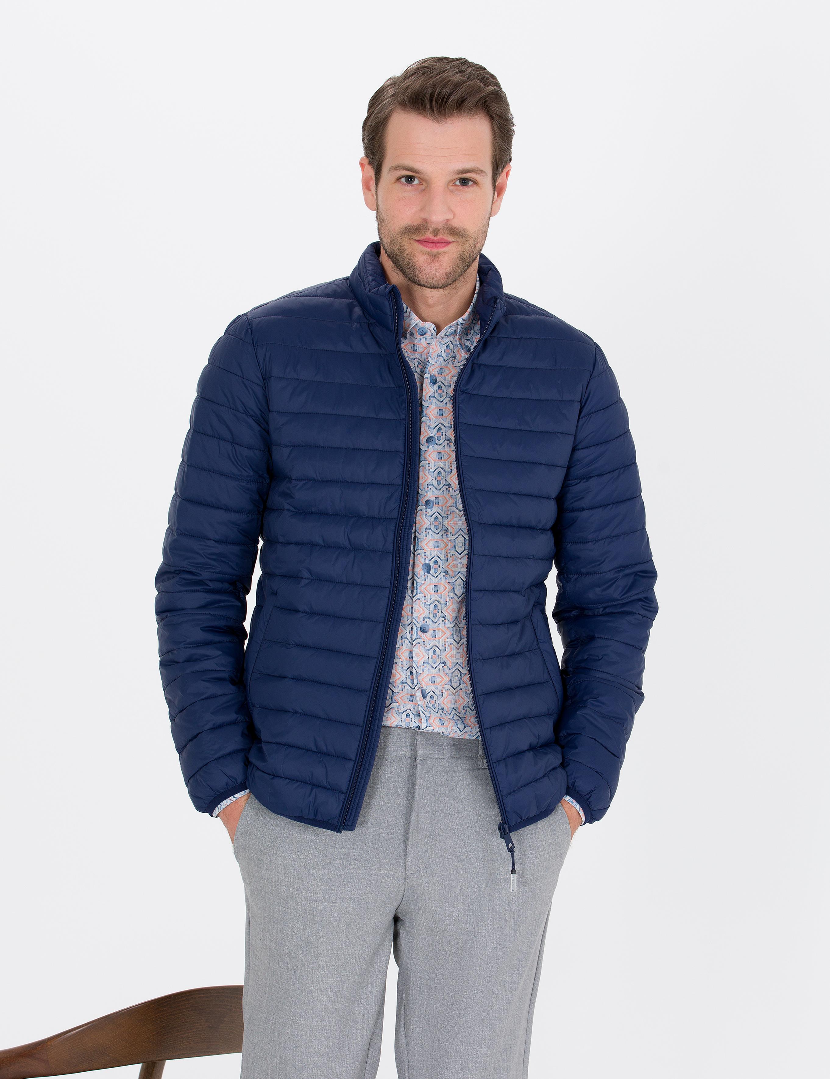 Lacivert Kapitone Mont