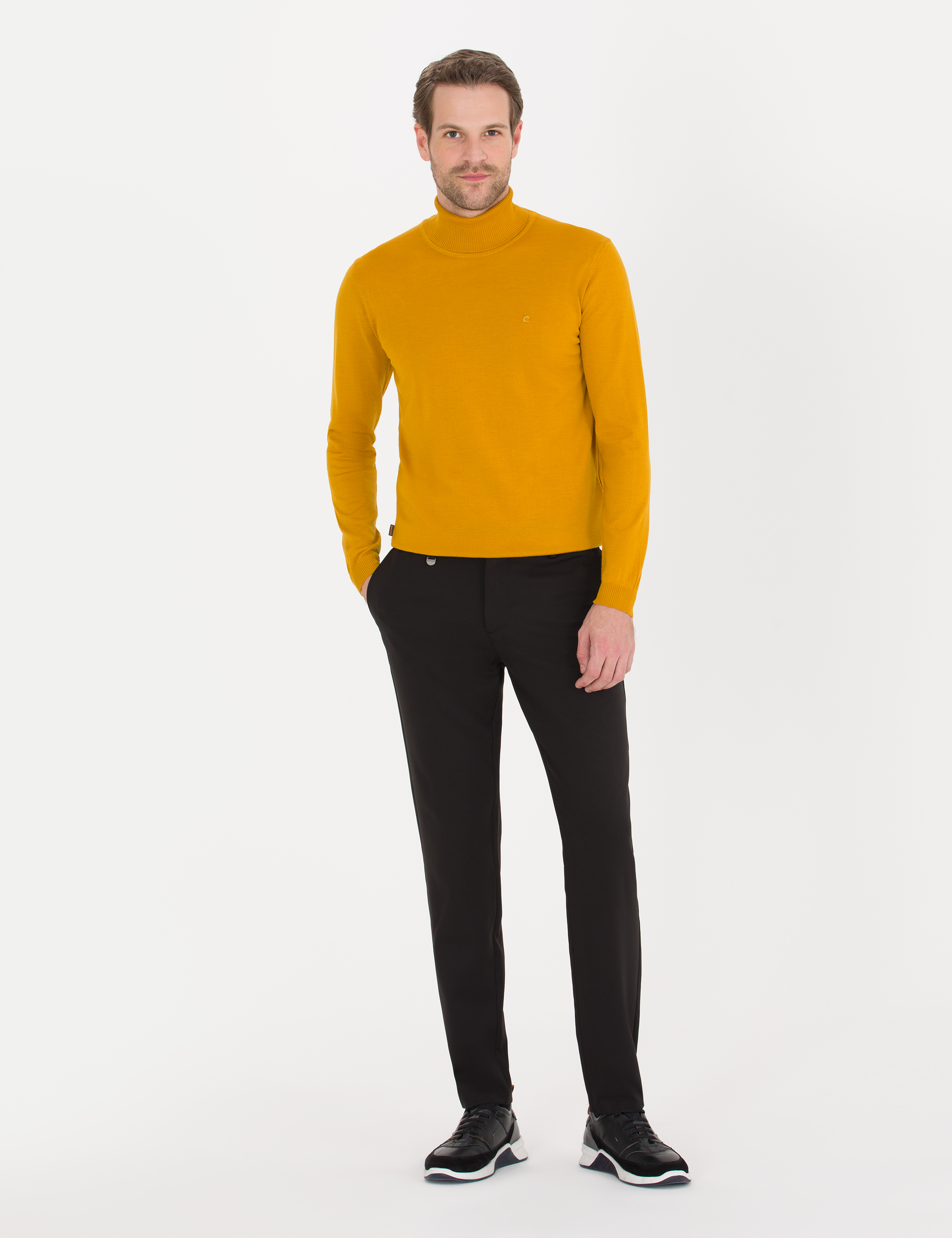 Siyah Jogger Fit Kumaş Pantolon - Image 3