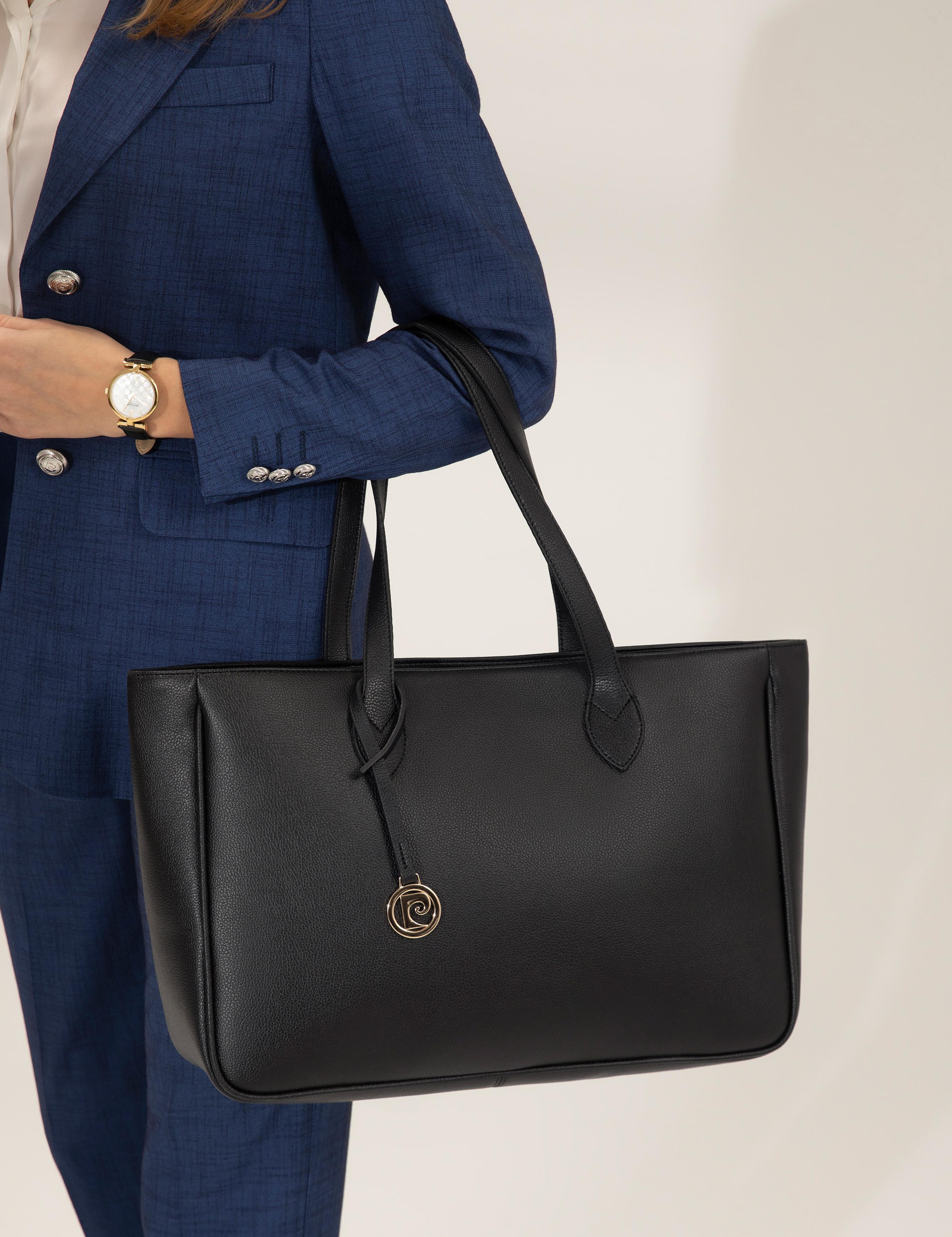 Siyah Omuz Çantası