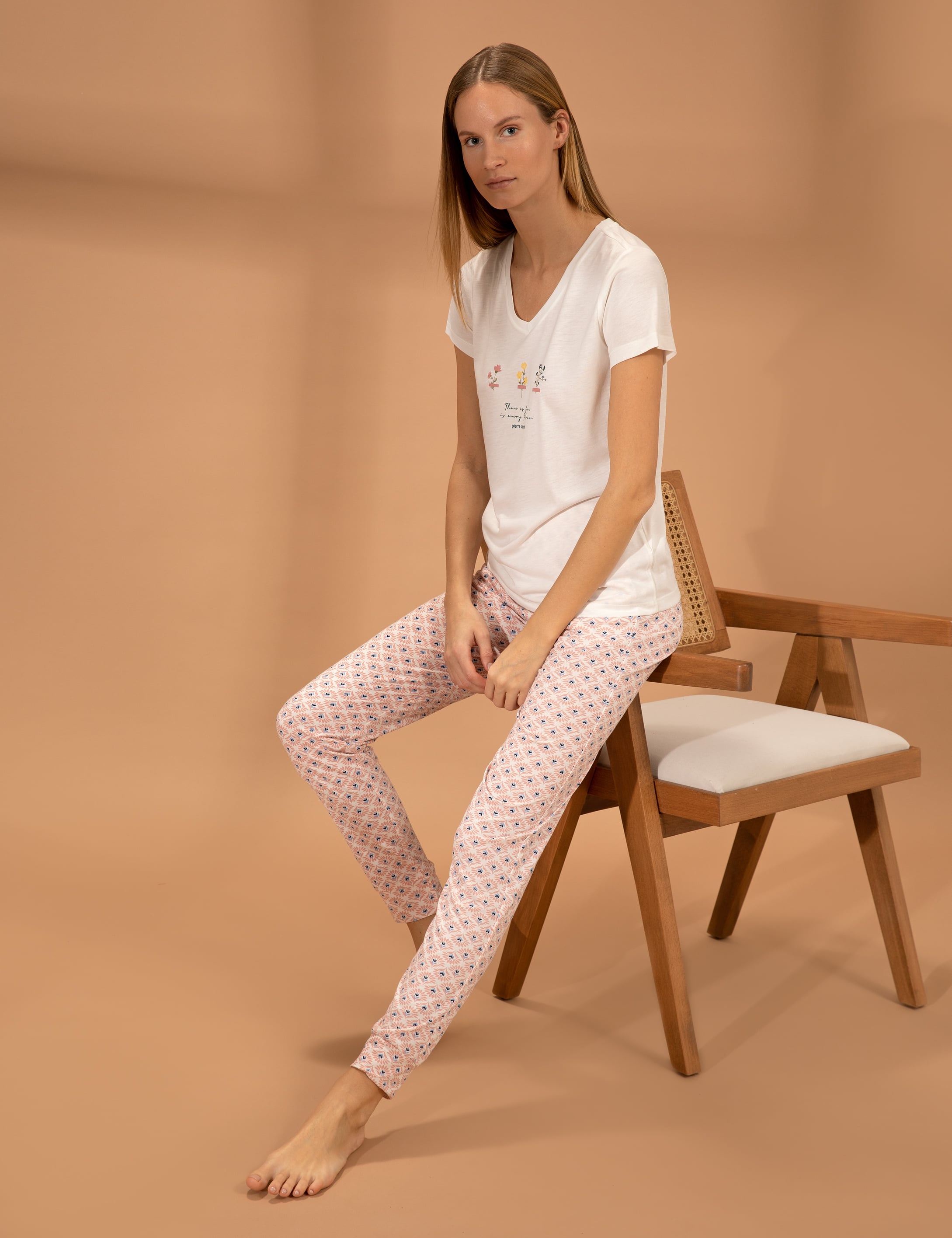 Krem Pijama Takımı