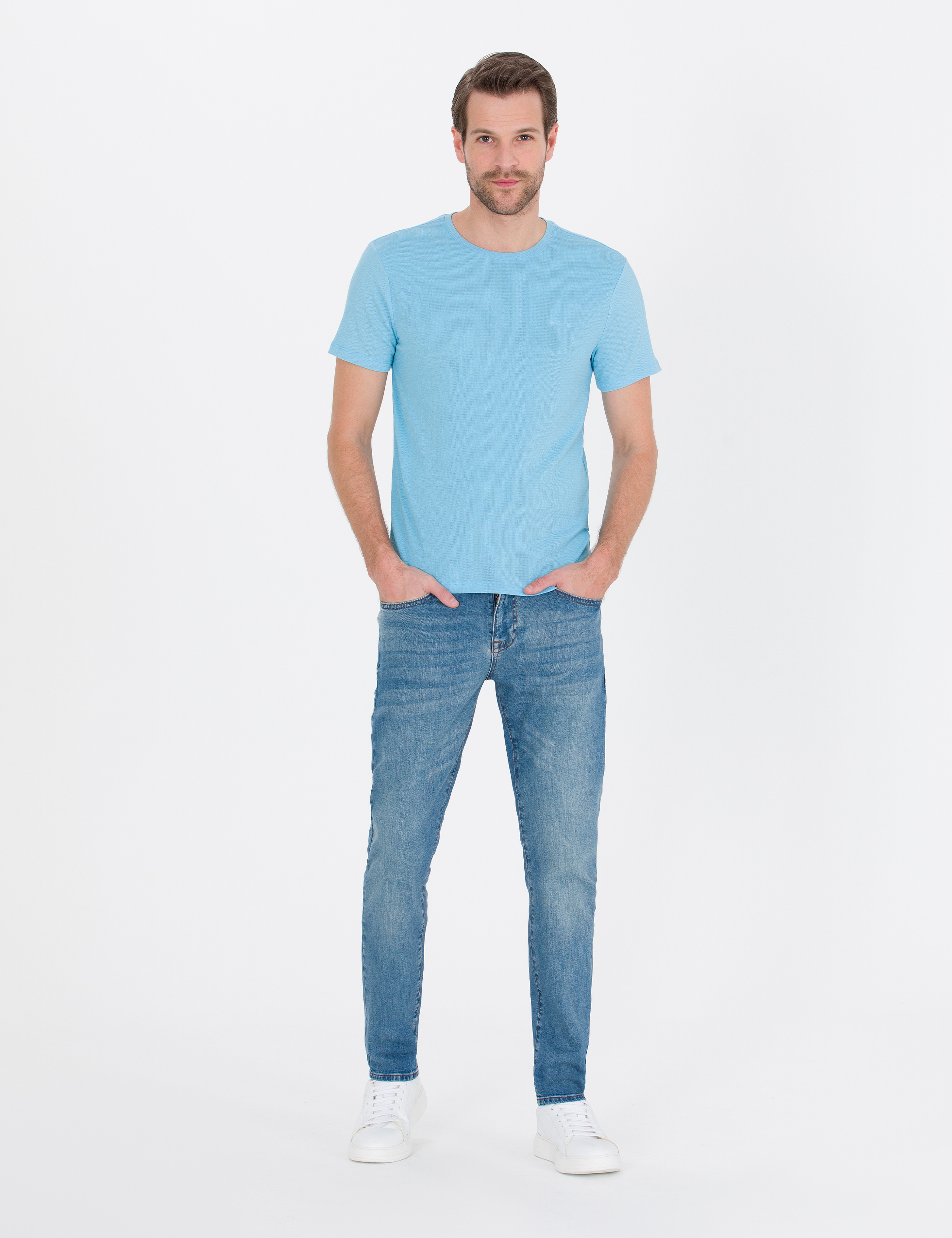 Açık Mavi Slim Fit Dokulu Bisiklet Yaka Tişört
