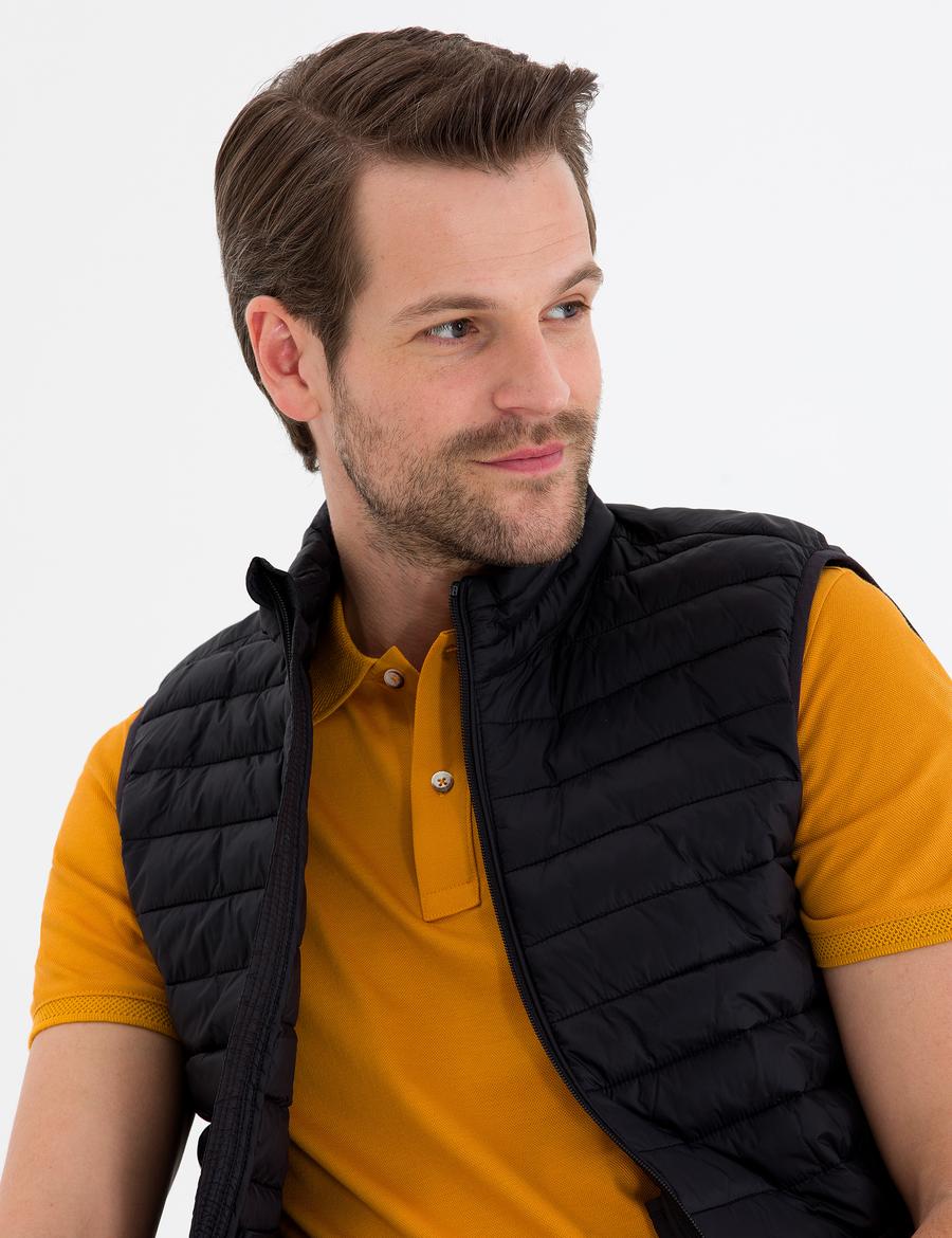 Siyah Su İtici Özellikli Yelek