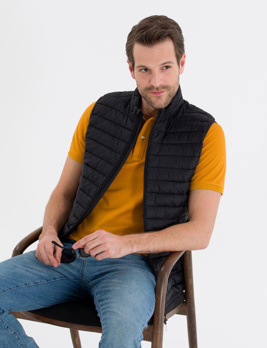 Siyah Su İtici Özellikli Yelek