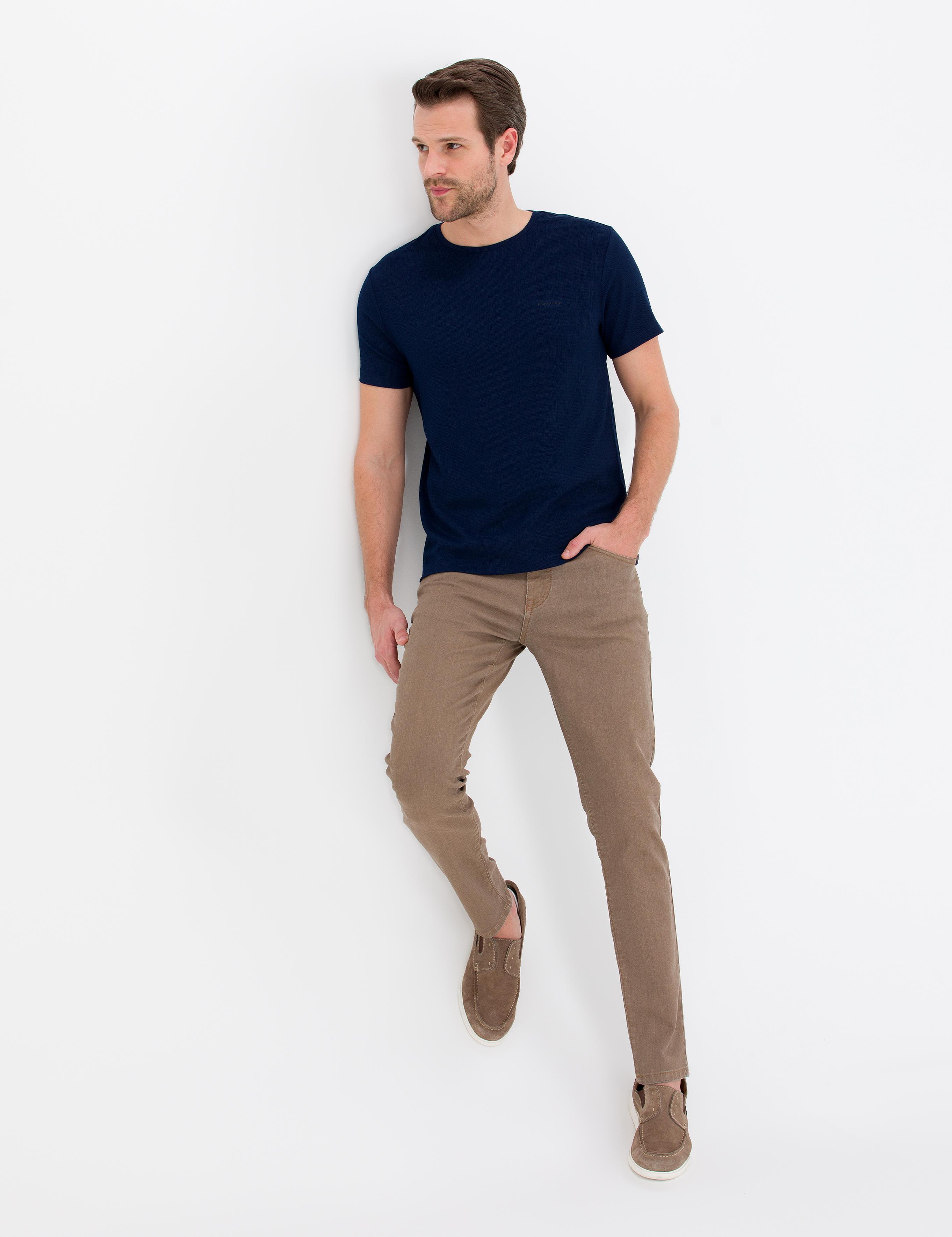 Lacivert Slim Fit Dokulu Bisiklet Yaka Tişört