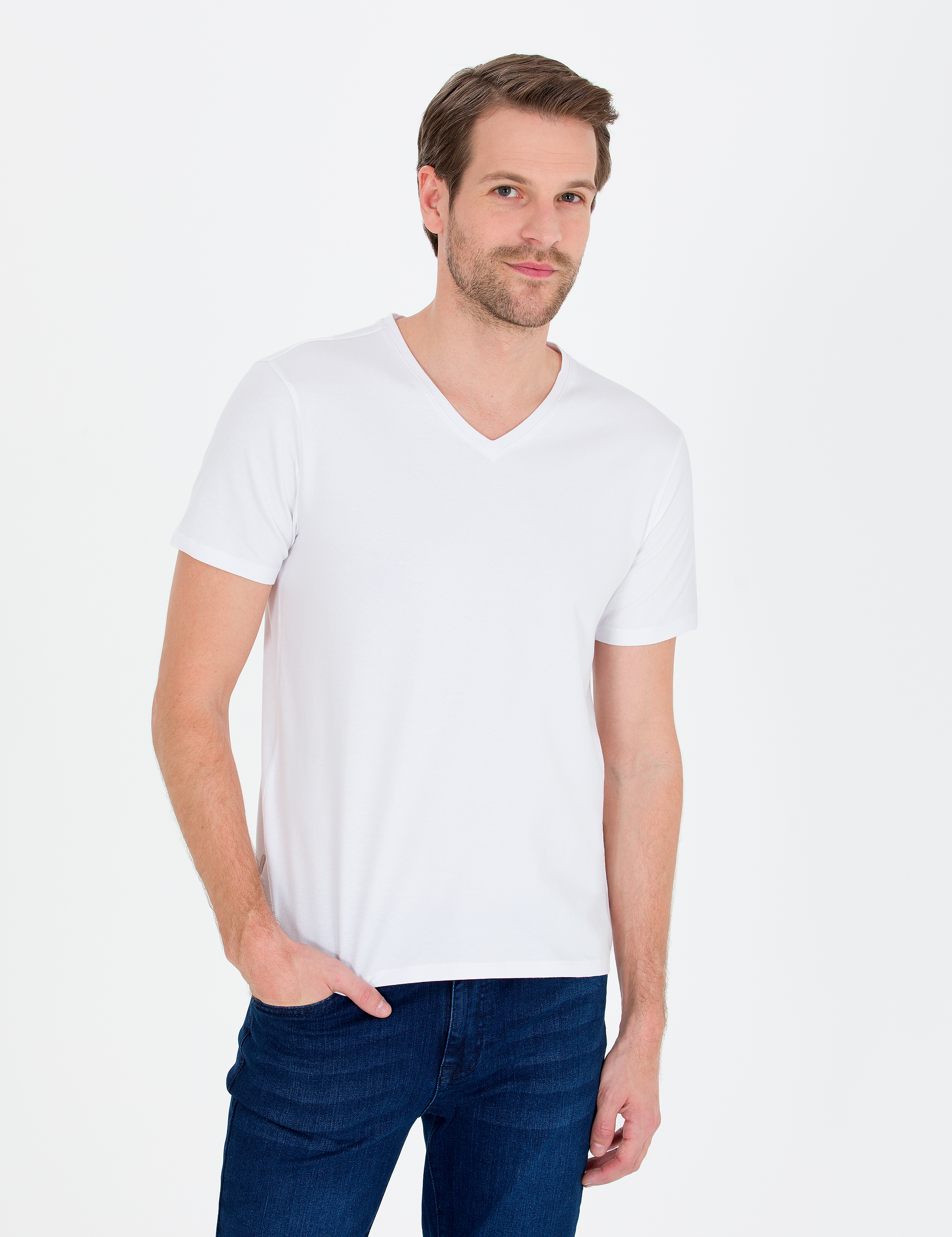Pierre Cardin Beyaz Slim Fit V Yaka Basic Tişört görsel 3