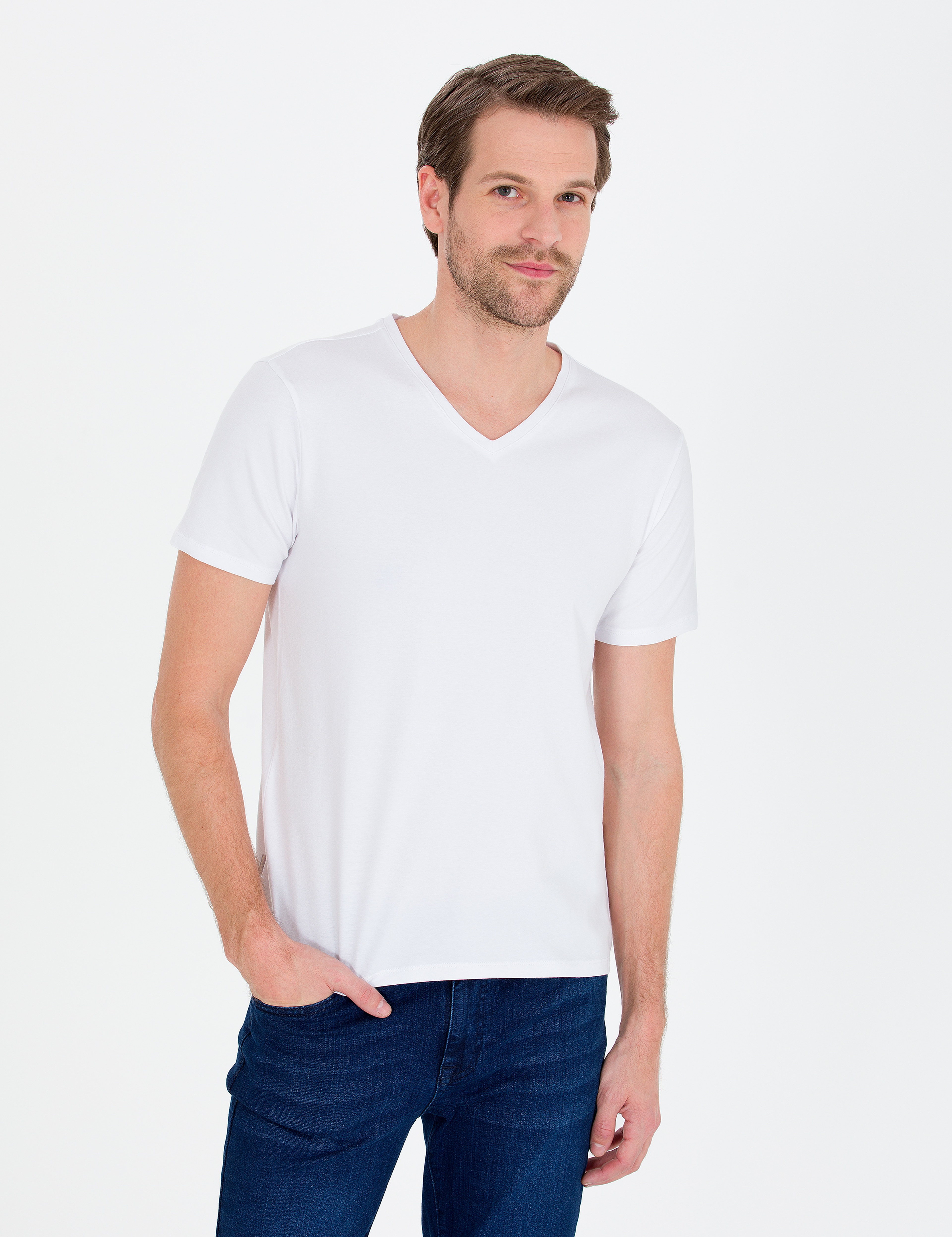 Beyaz Slim Fit V Yaka Basic Tişört - Image 3