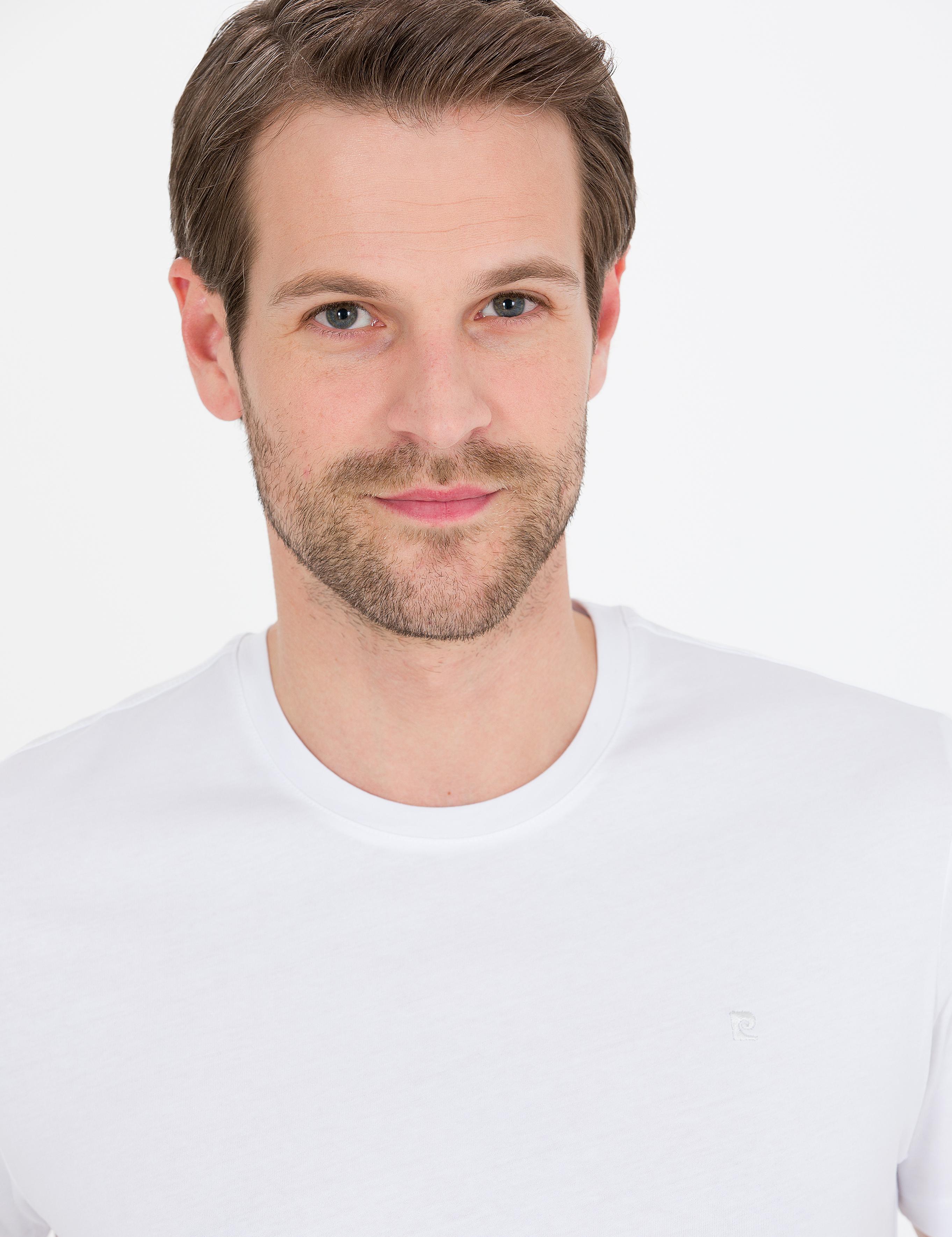 Beyaz Slim Fit Bisiklet Yaka Basic Tişört