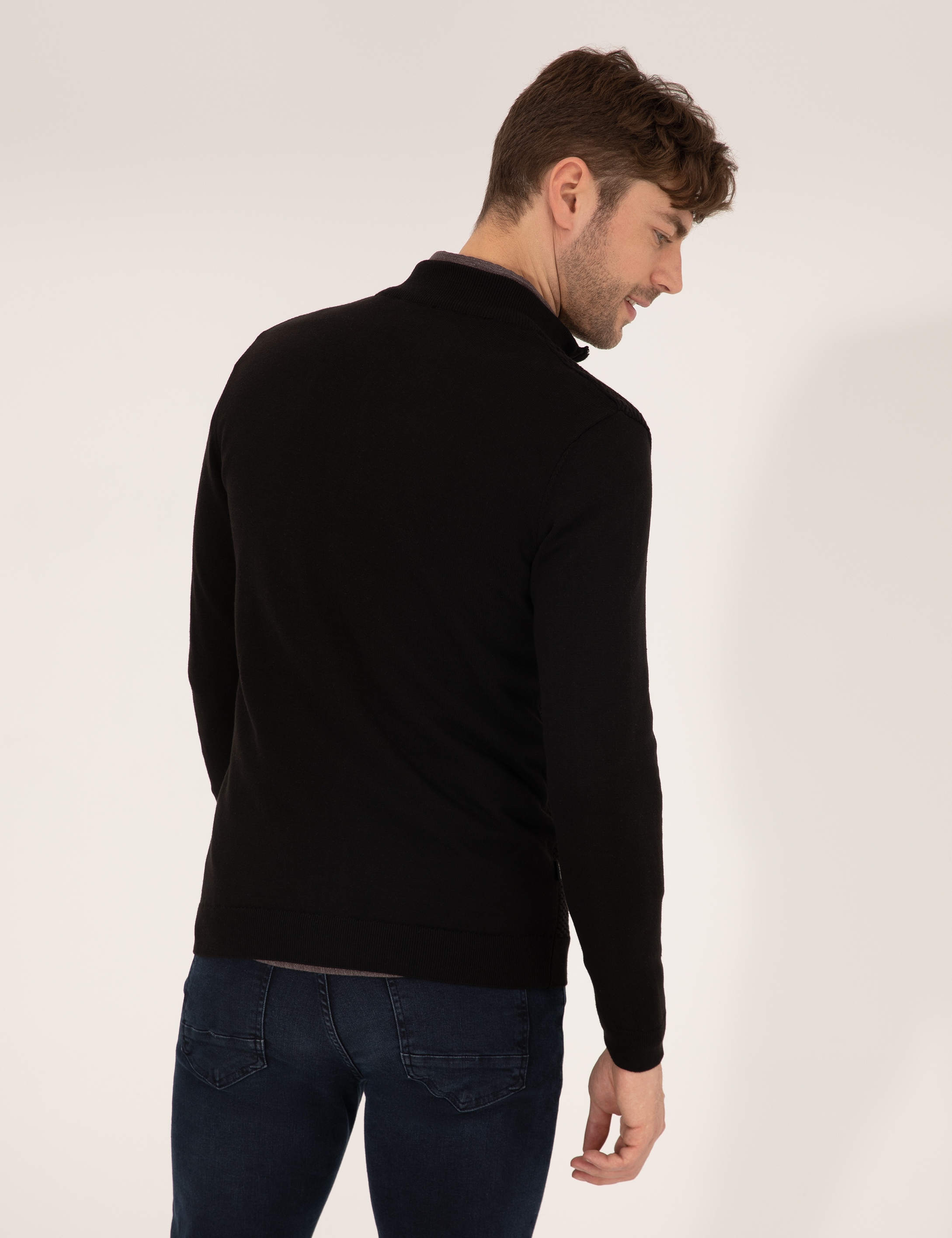 Siyah Slim Fit Fermuarlı Triko Hırka