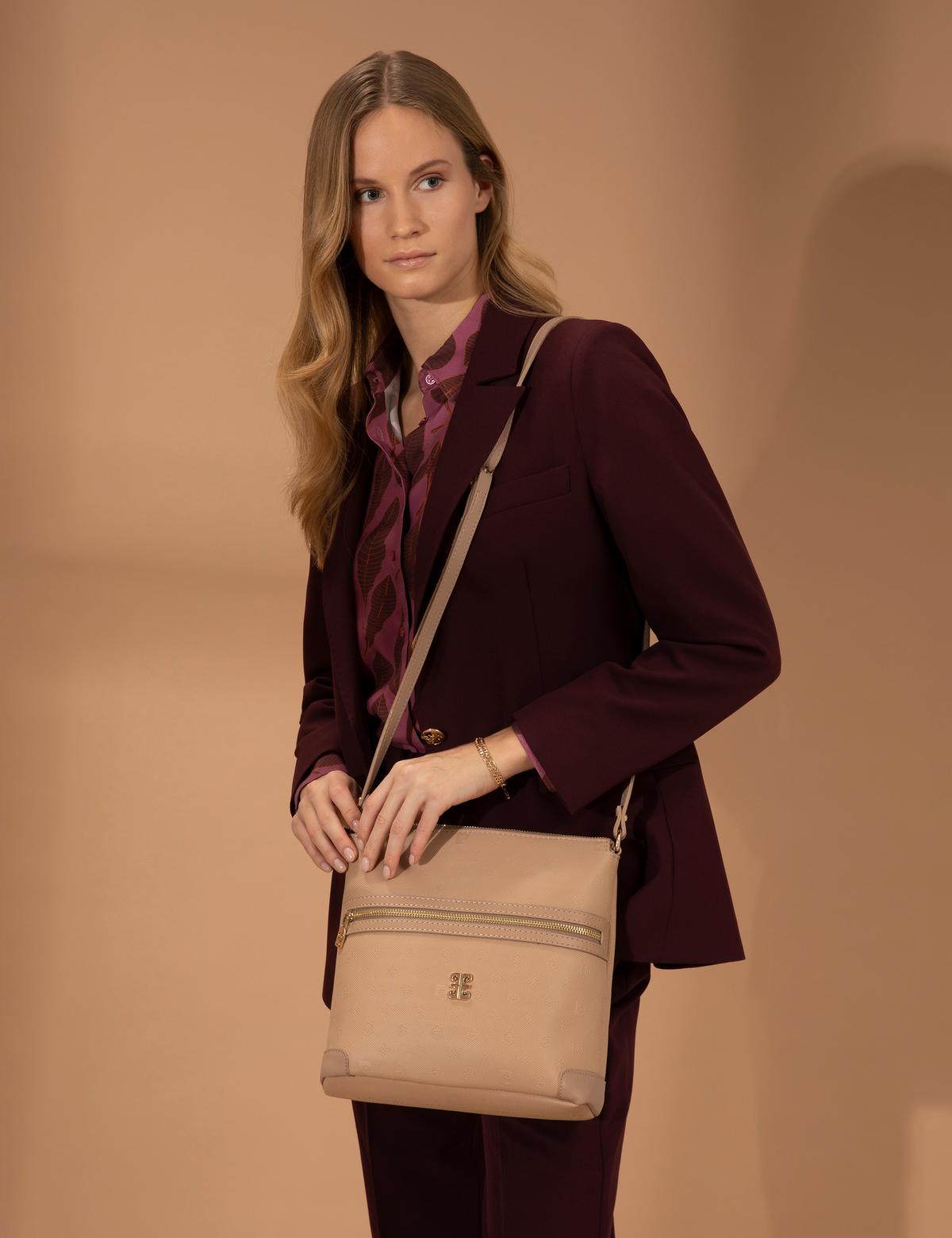 Kahverengi Çapraz Çanta