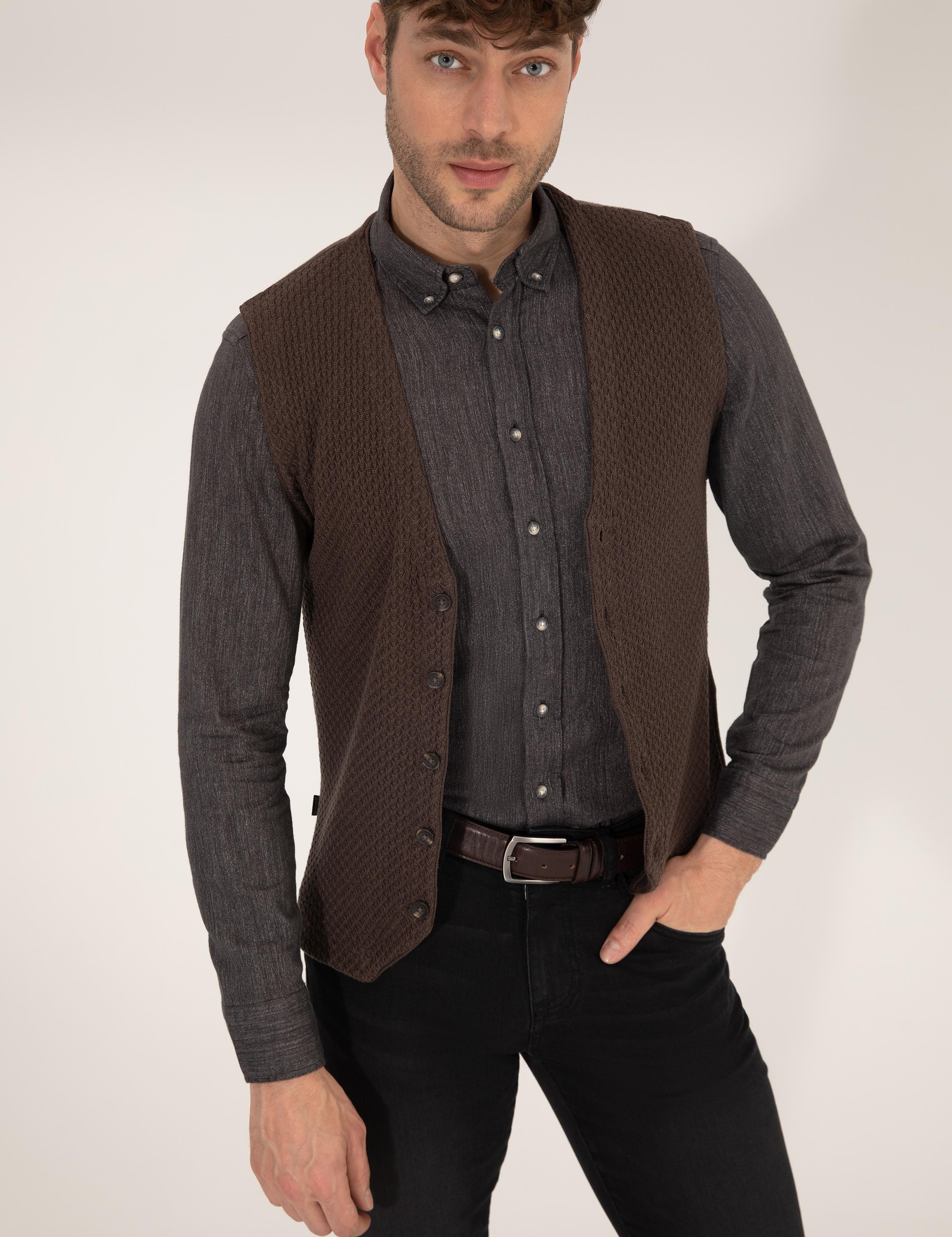 Kahverengi Triko Yelek