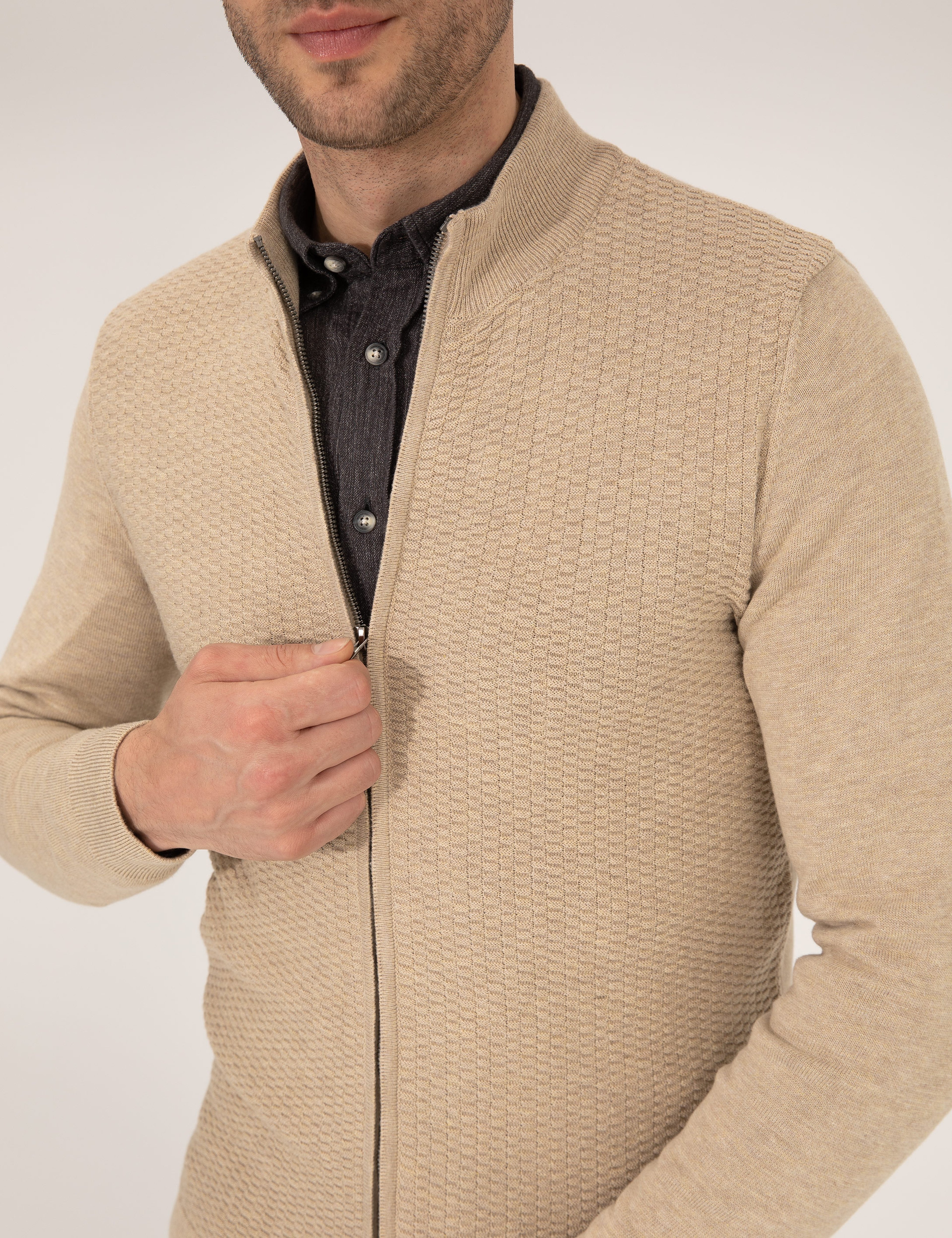Kum Melanj Slim Fit Triko Hırka