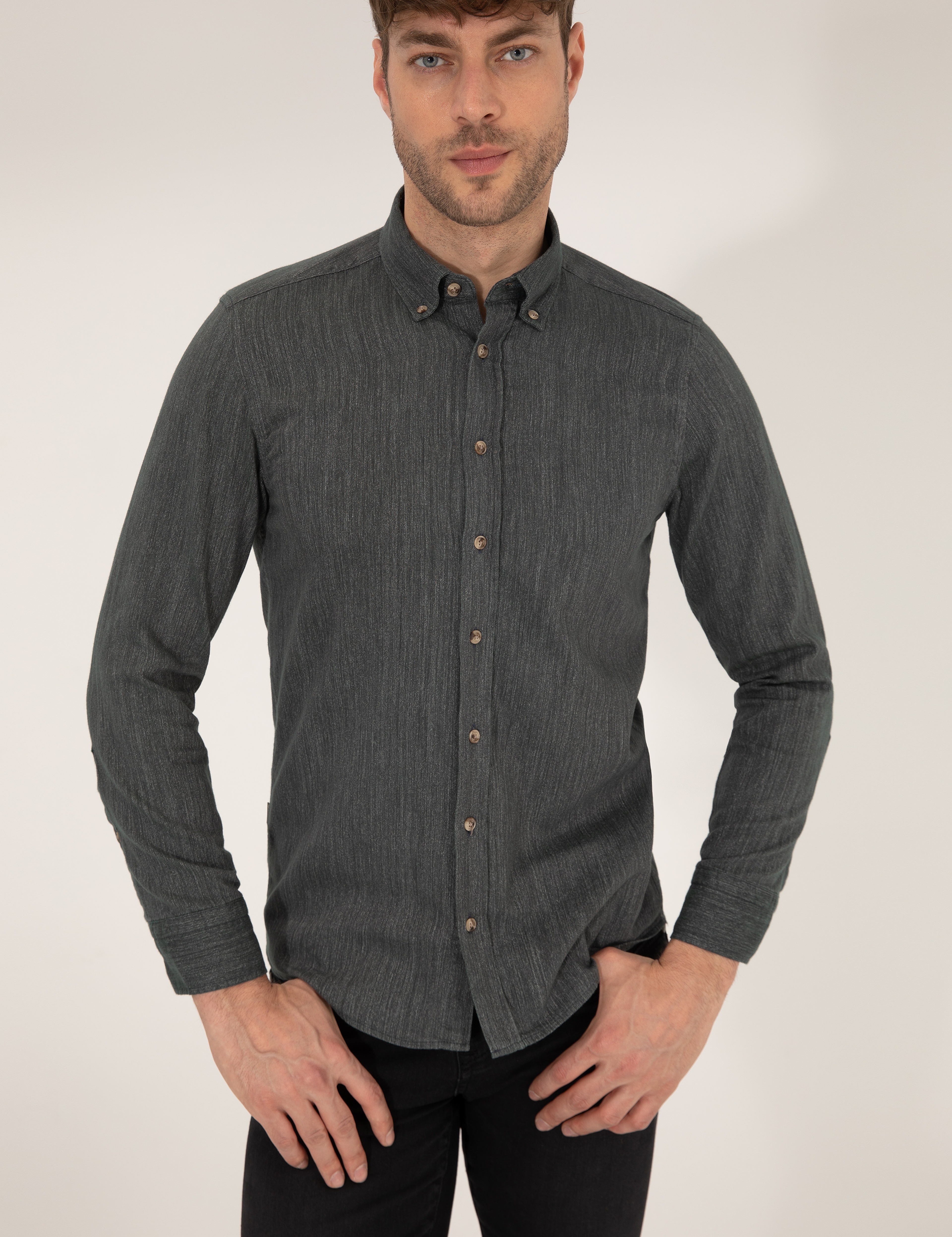 Haki Slim Fit Uzun Kollu Gömlek - Image 1