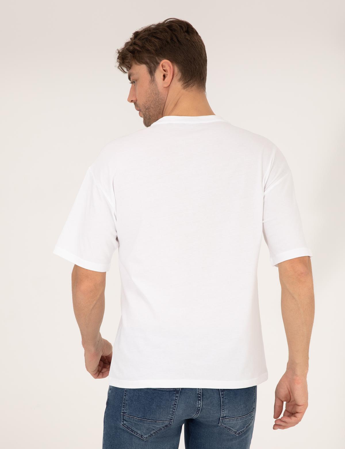 Ekru Regular Fit Düz Cepli Bisiklet Yaka Tişört - 50270489005