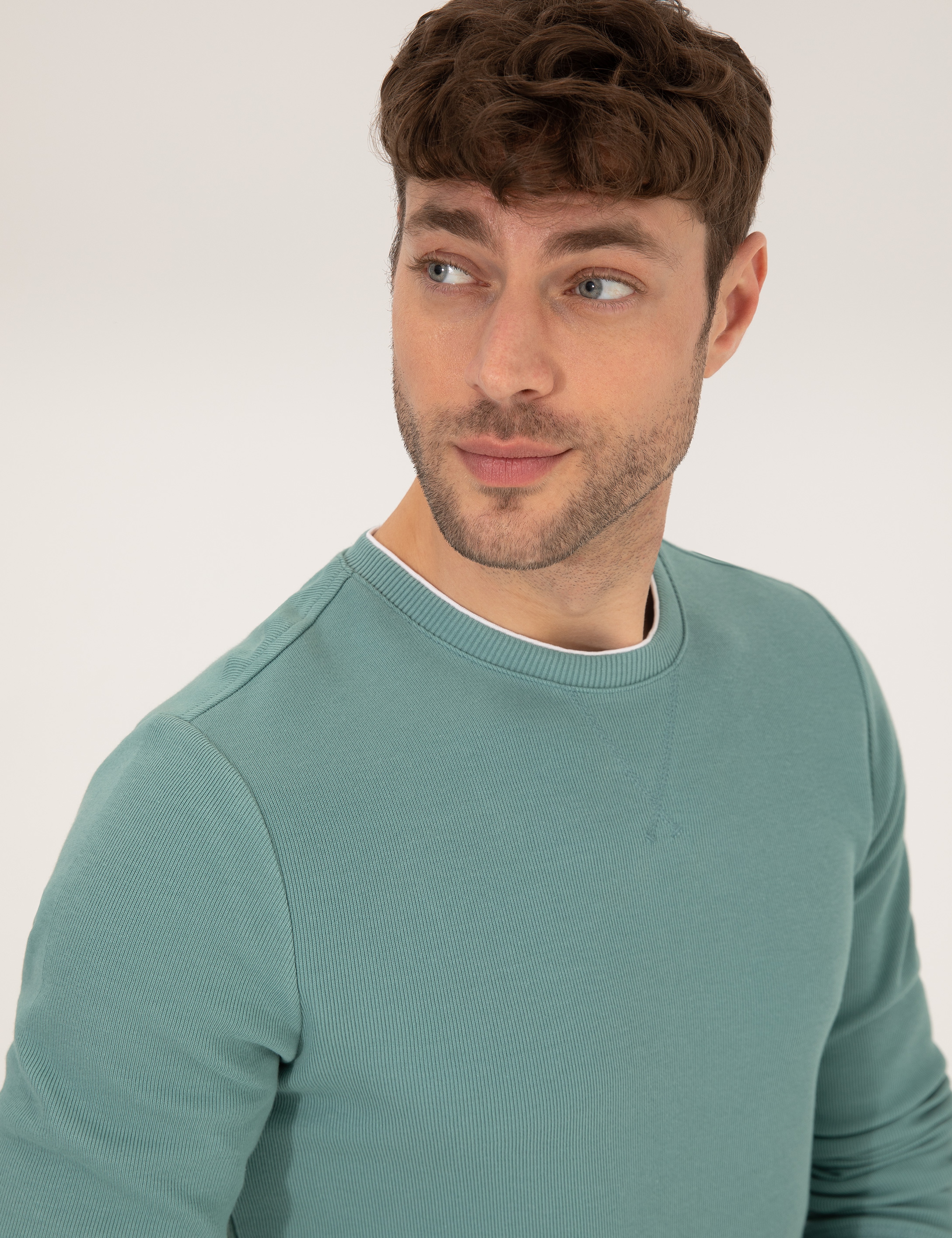 Mint Sweatshirt - Image 3