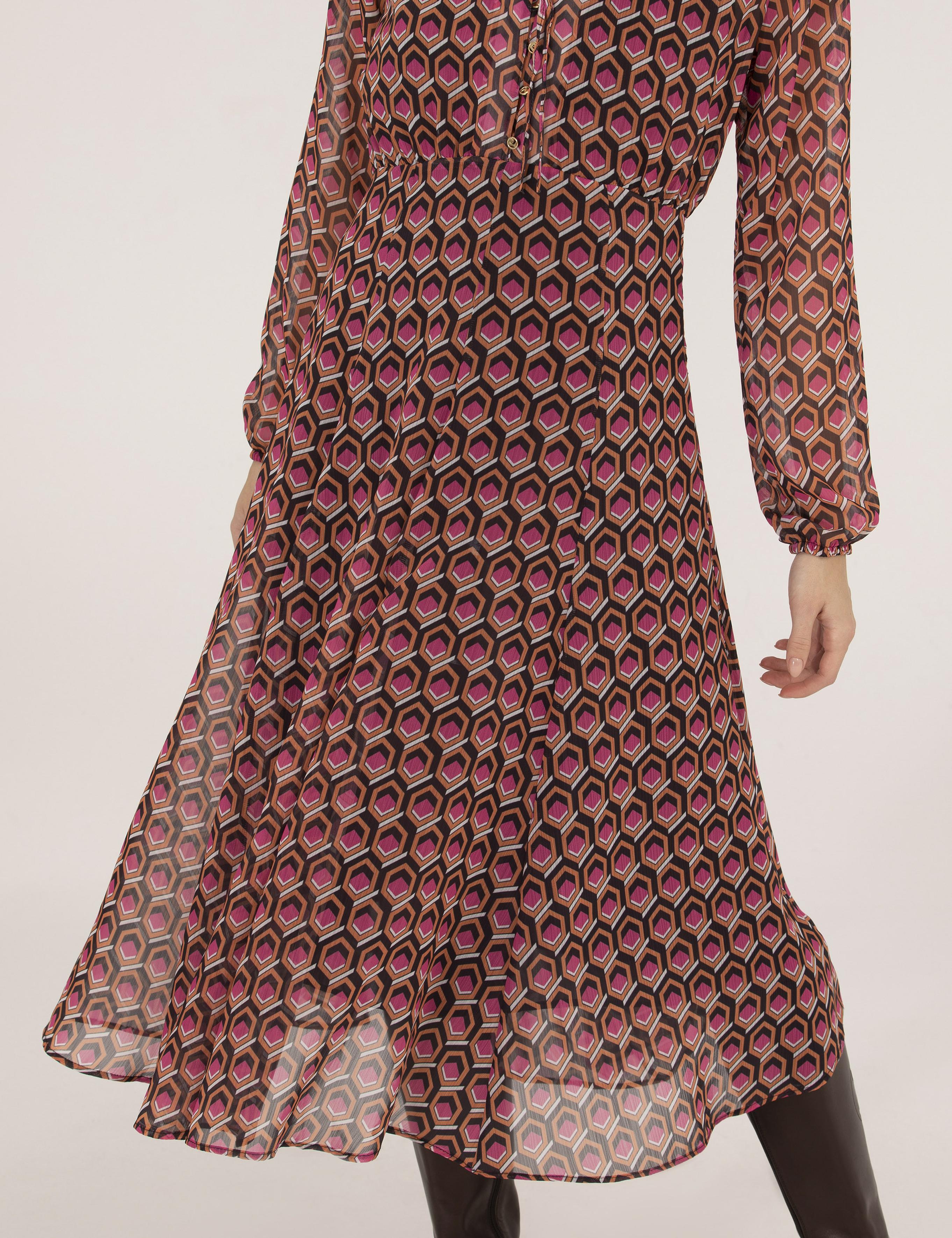 Turuncu Desenli Elbise