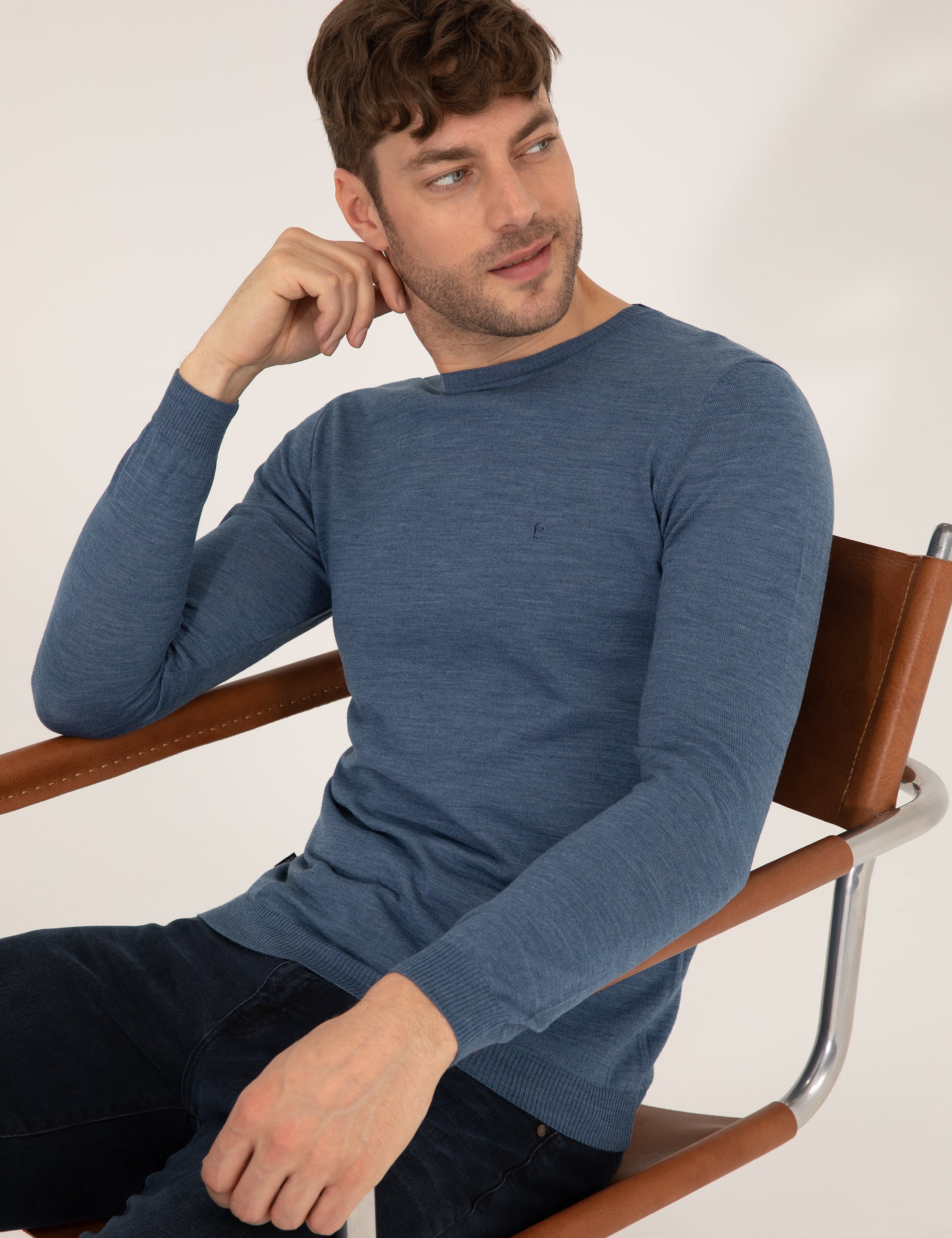 Mavi Slim Fit Bisiklet Yaka Yün Karışımlı Basic Triko Kazak