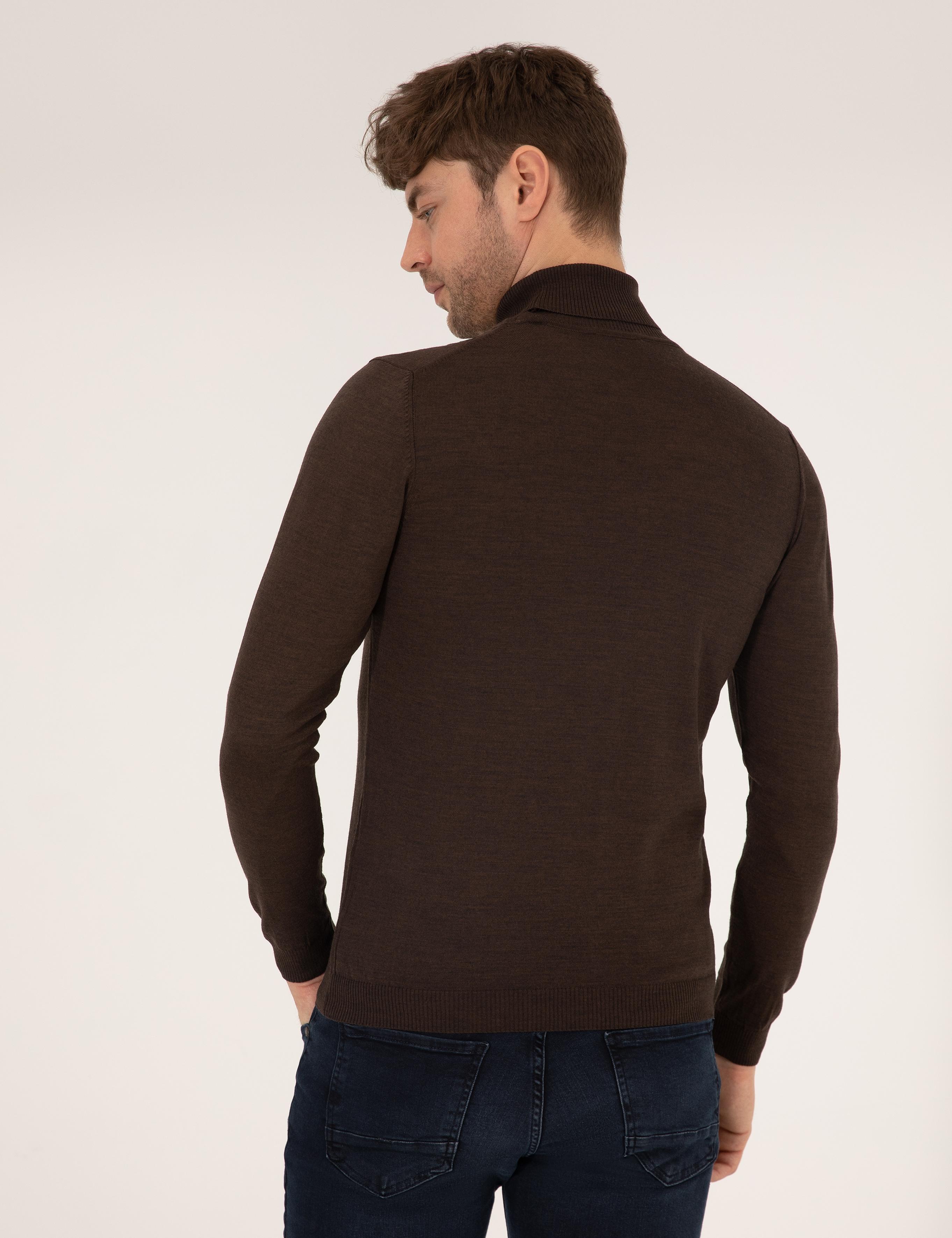 Kahverengi Slim Fit Balıkçı Yaka Yün Karışımlı Basic Triko Kazak