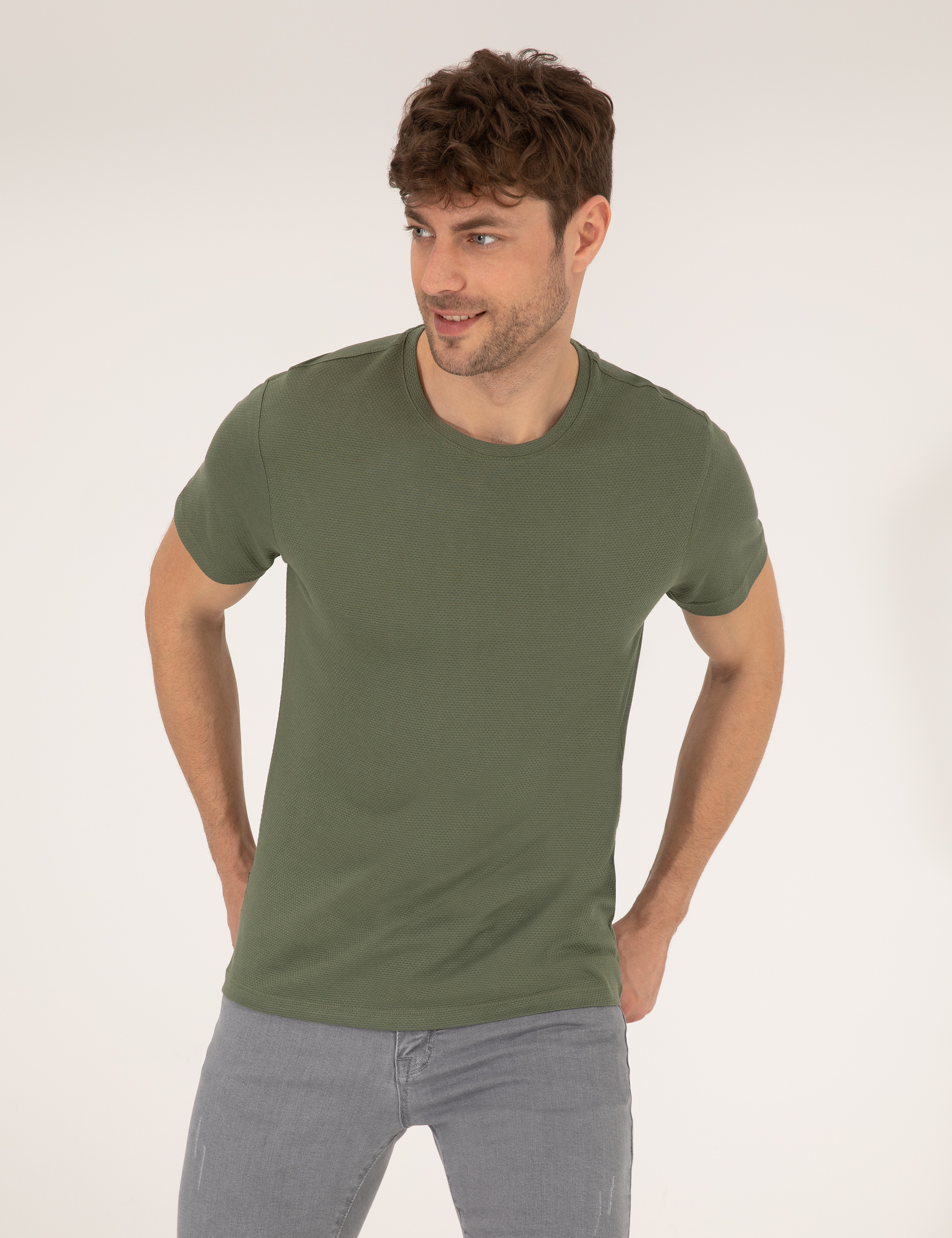 Haki Slim Fit Basic Tişört - Image 3