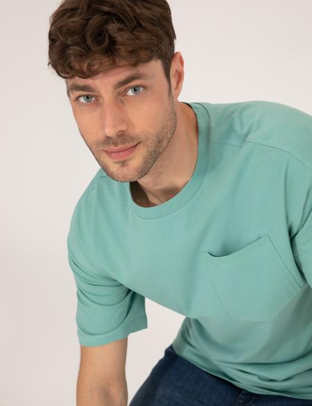 Yeşil Regular Fit Düz Cepli Bisiklet Yaka Tişört - 50270489057