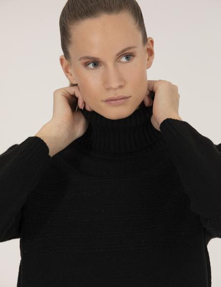 Siyah Comfort Fit Balıkçı Yaka Kazak - 50252910001