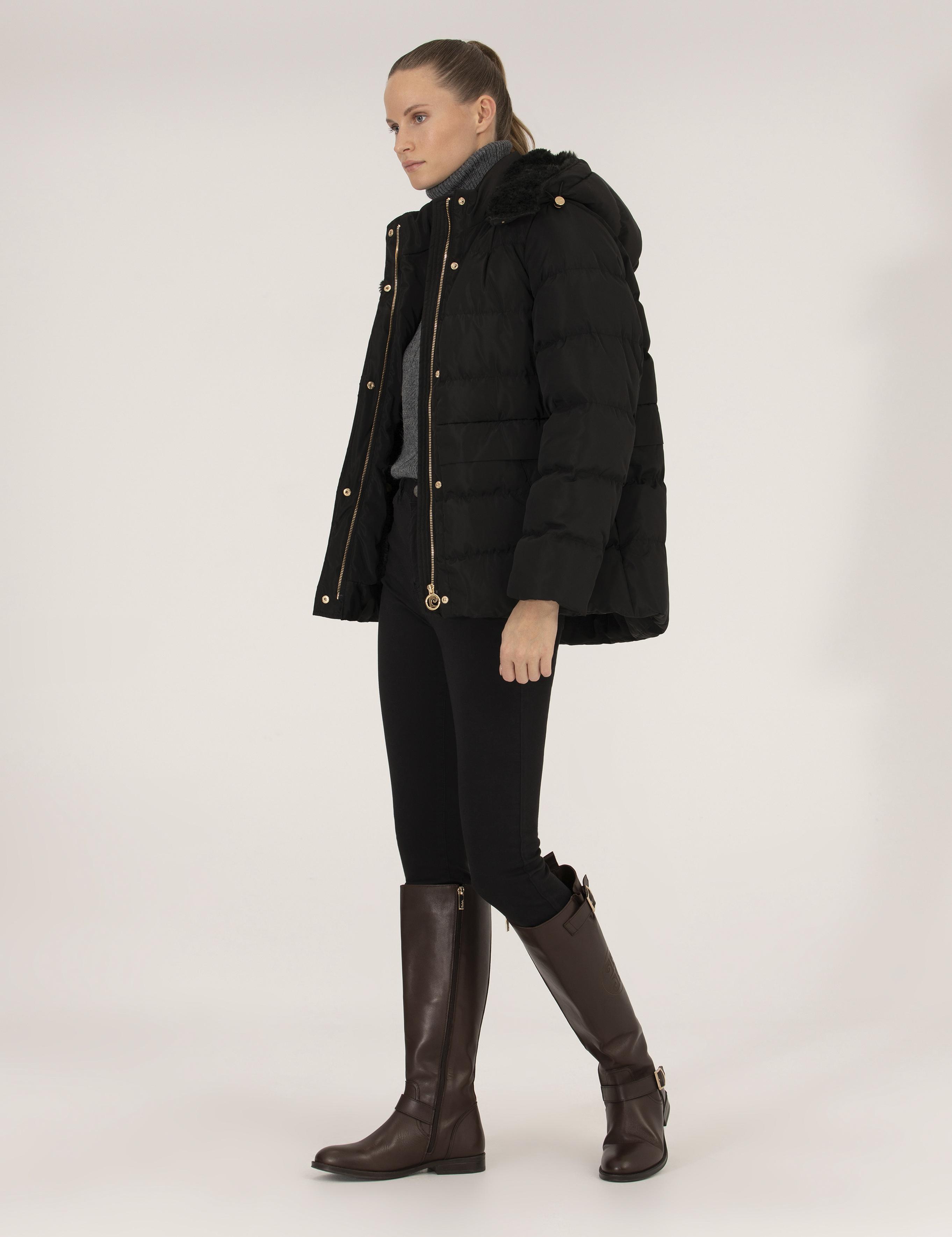 Siyah Regular Fit Mont