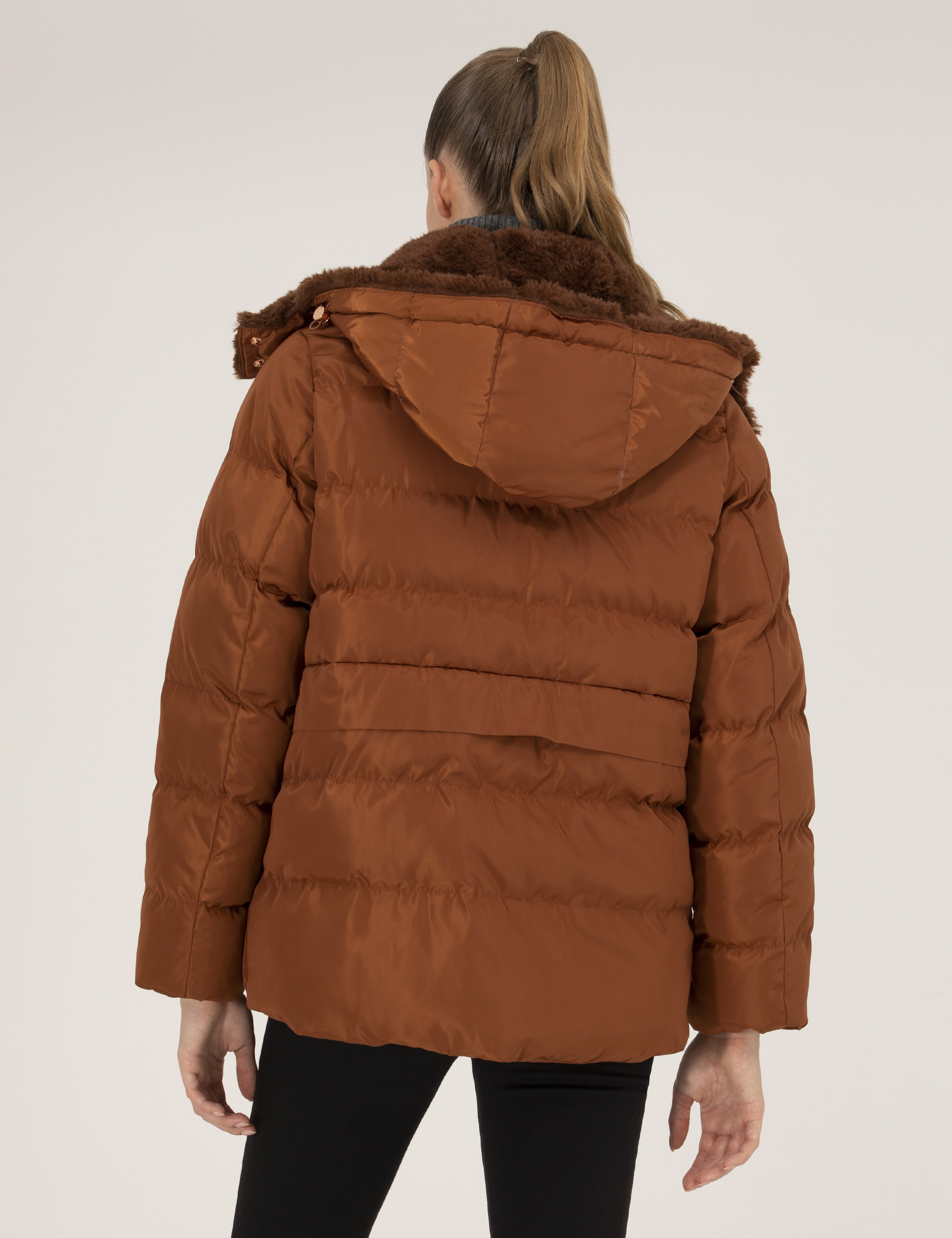 Tarçın Regular Fit Mont